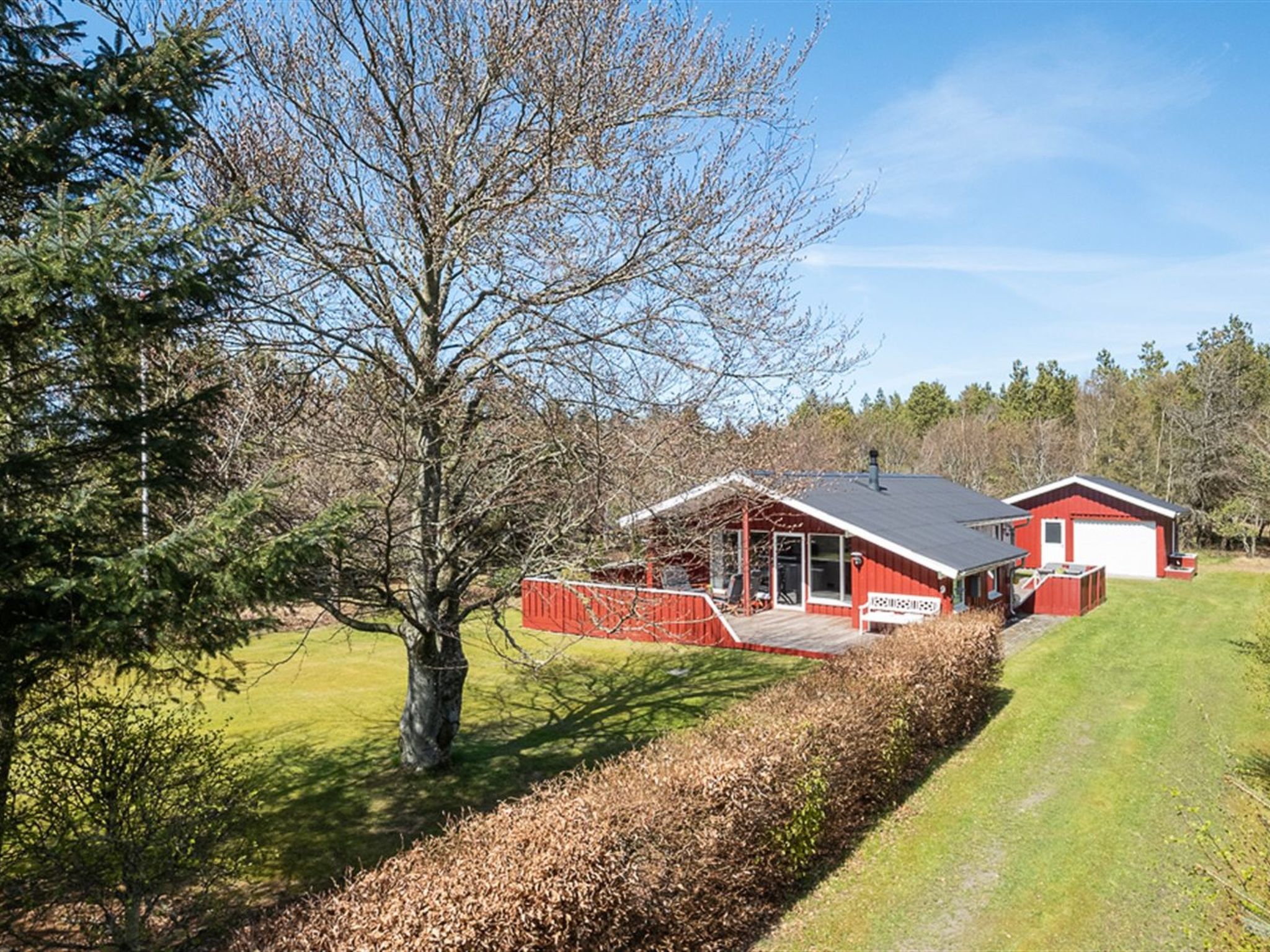 "Ulfsten" - 2km from the sea