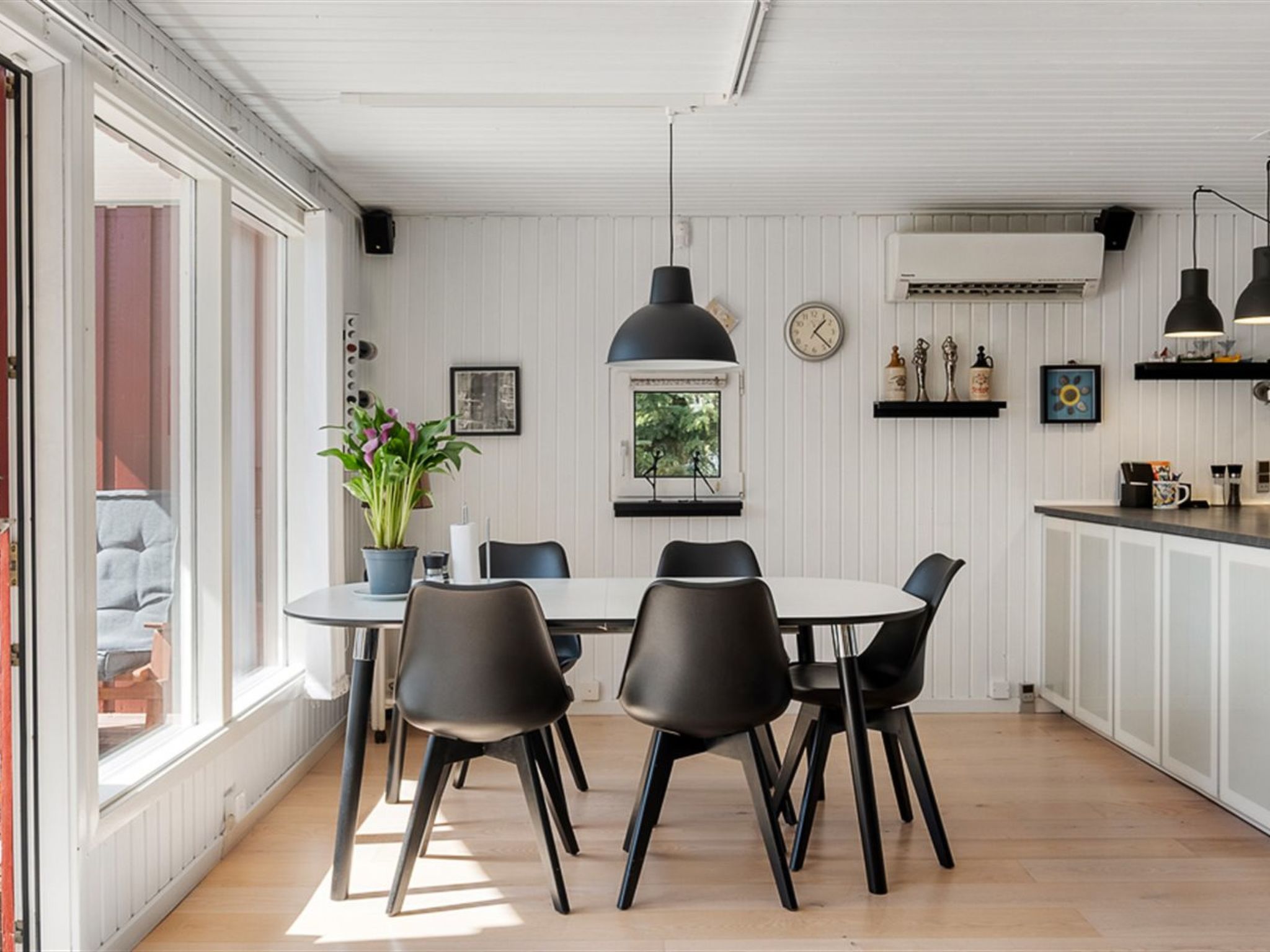 "Ulfsten" - 2km from the sea - Binnen