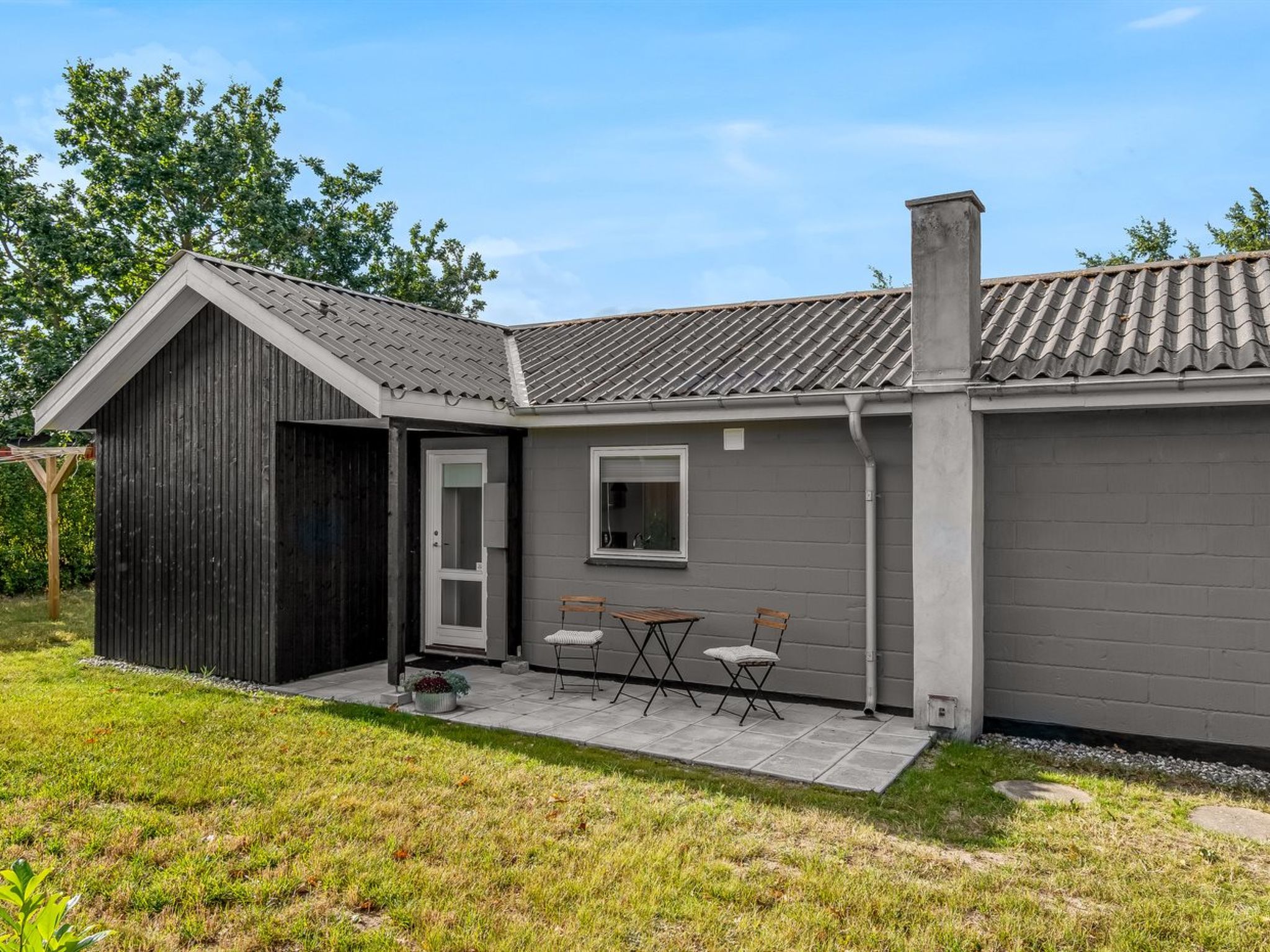"Kerttuli" - 800m from the sea - Buiten