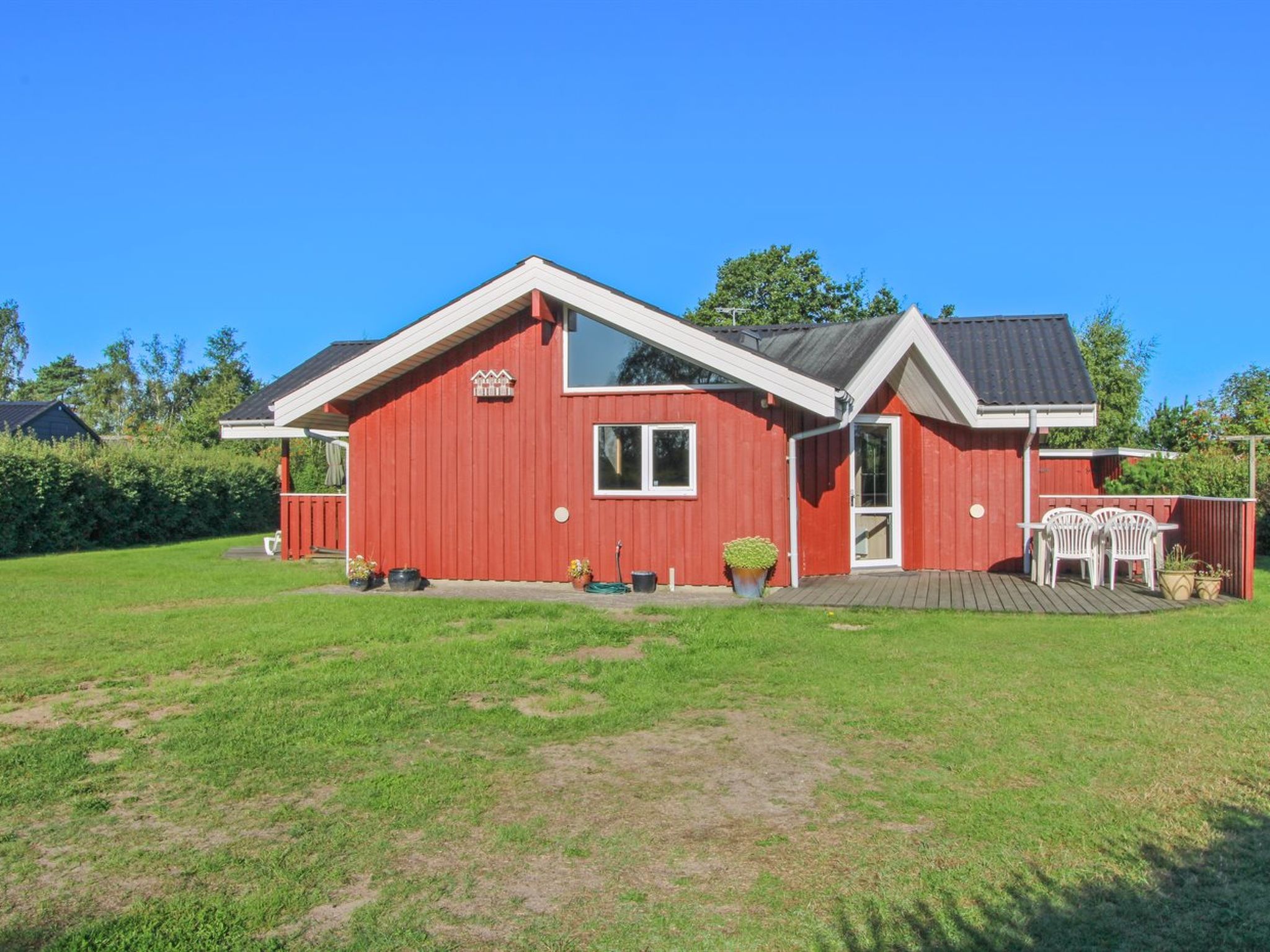 "Simjanka" - 600m from the sea-Buiten