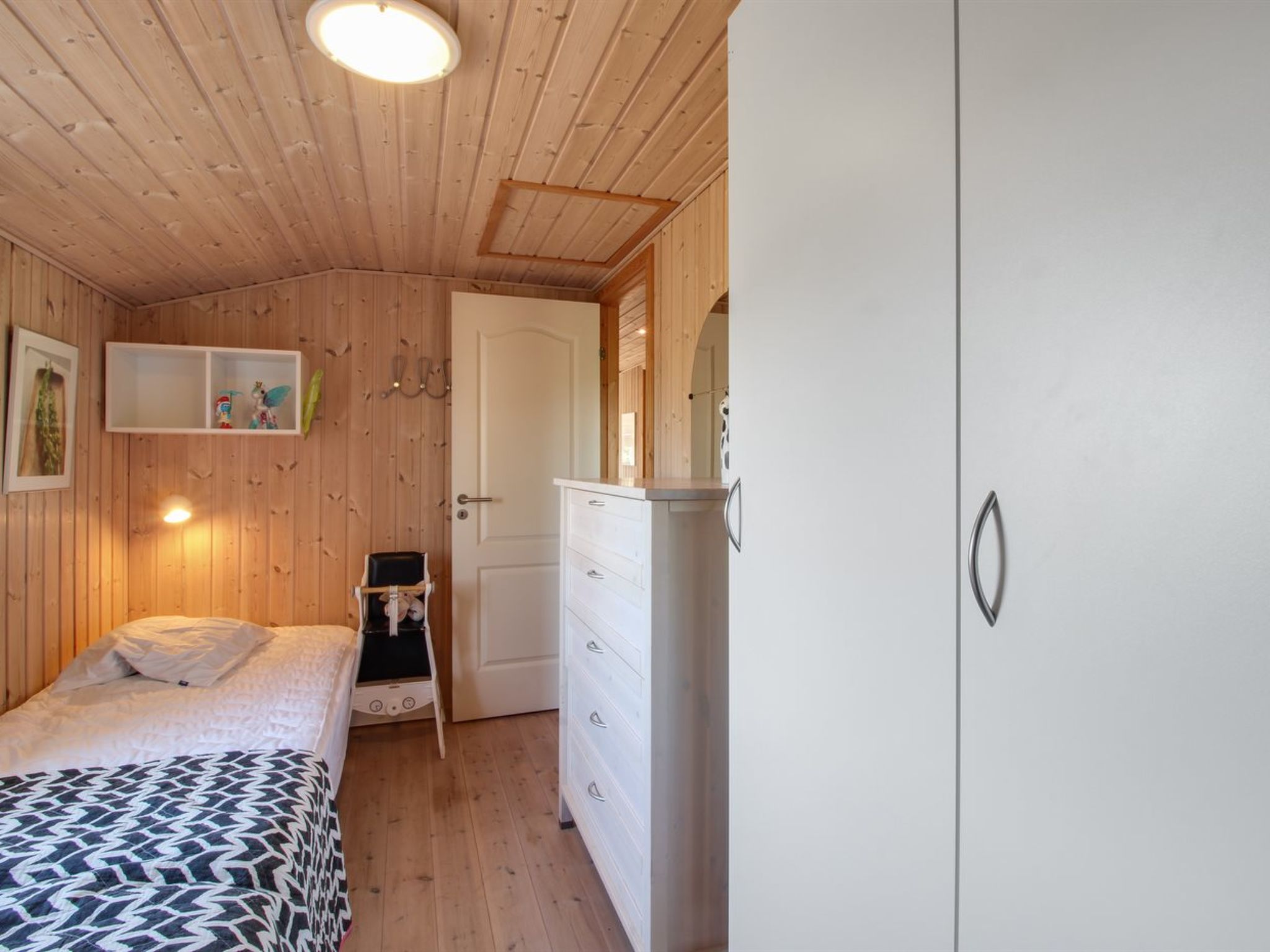 "Shaya" - 500m from the sea - Binnen