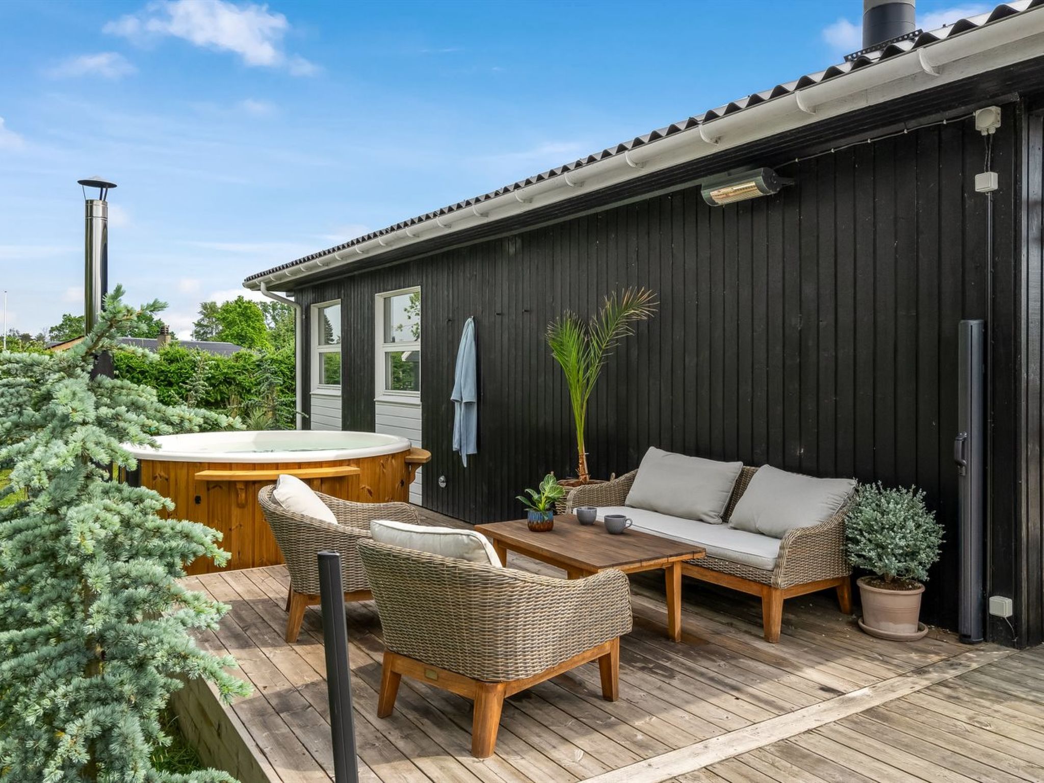 "Ingiald" - 600m from the sea-Outside