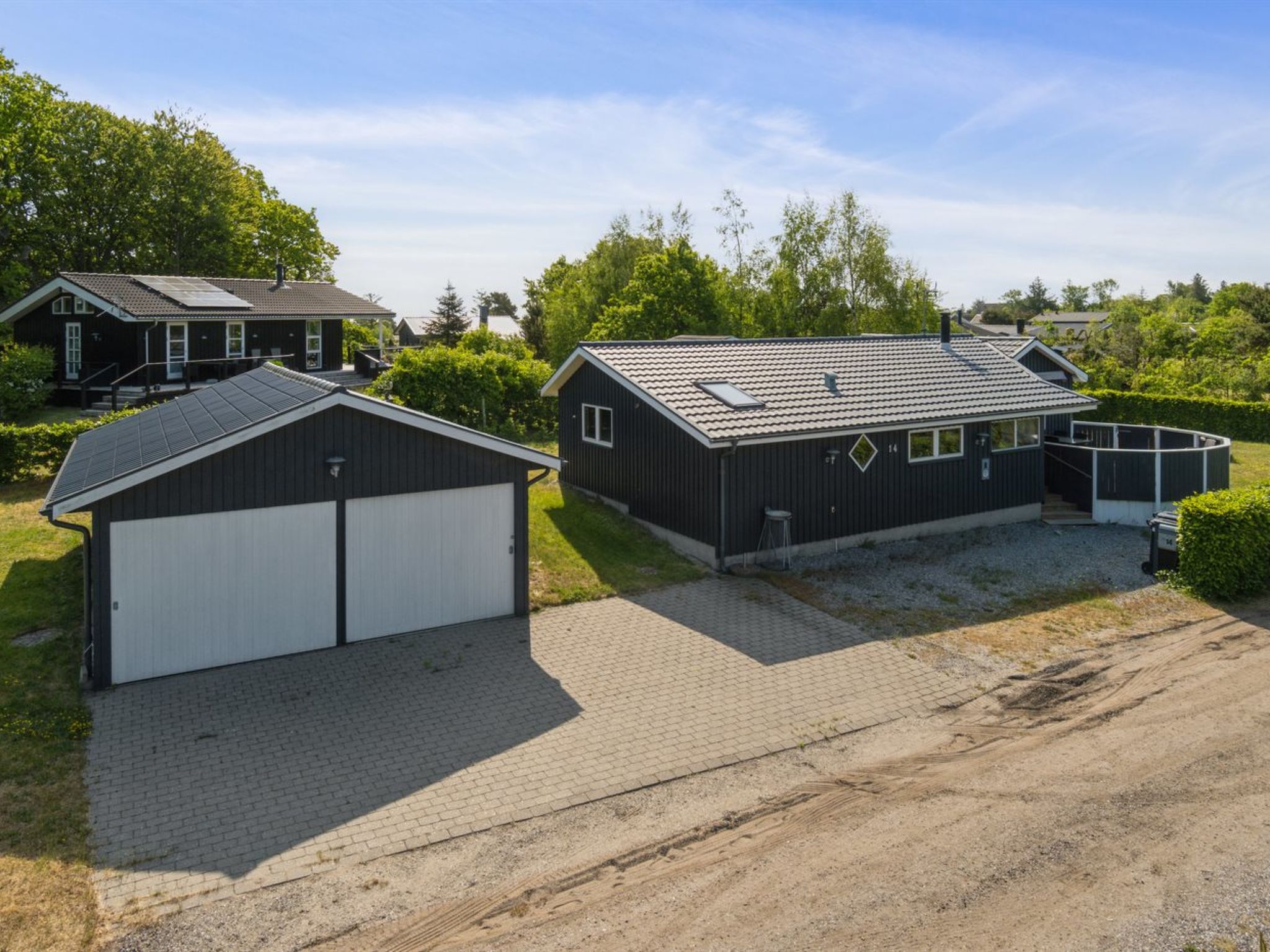 "Rafn" - 550m from the sea - Buiten