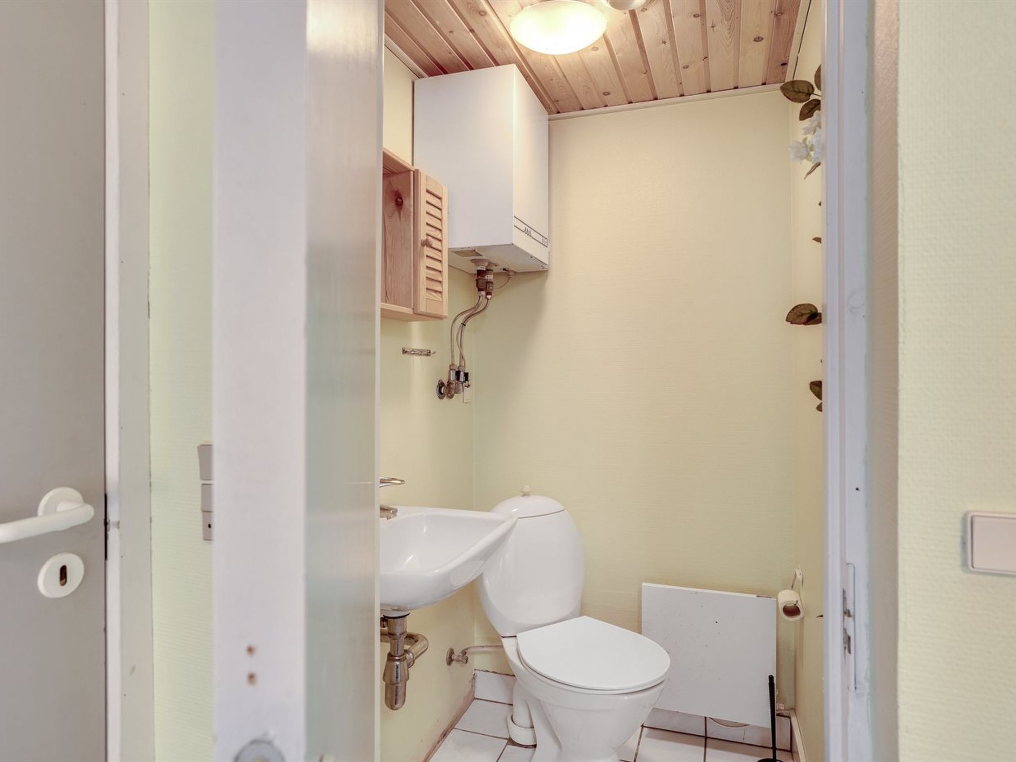 "Samine" - 100m from the sea-Inside