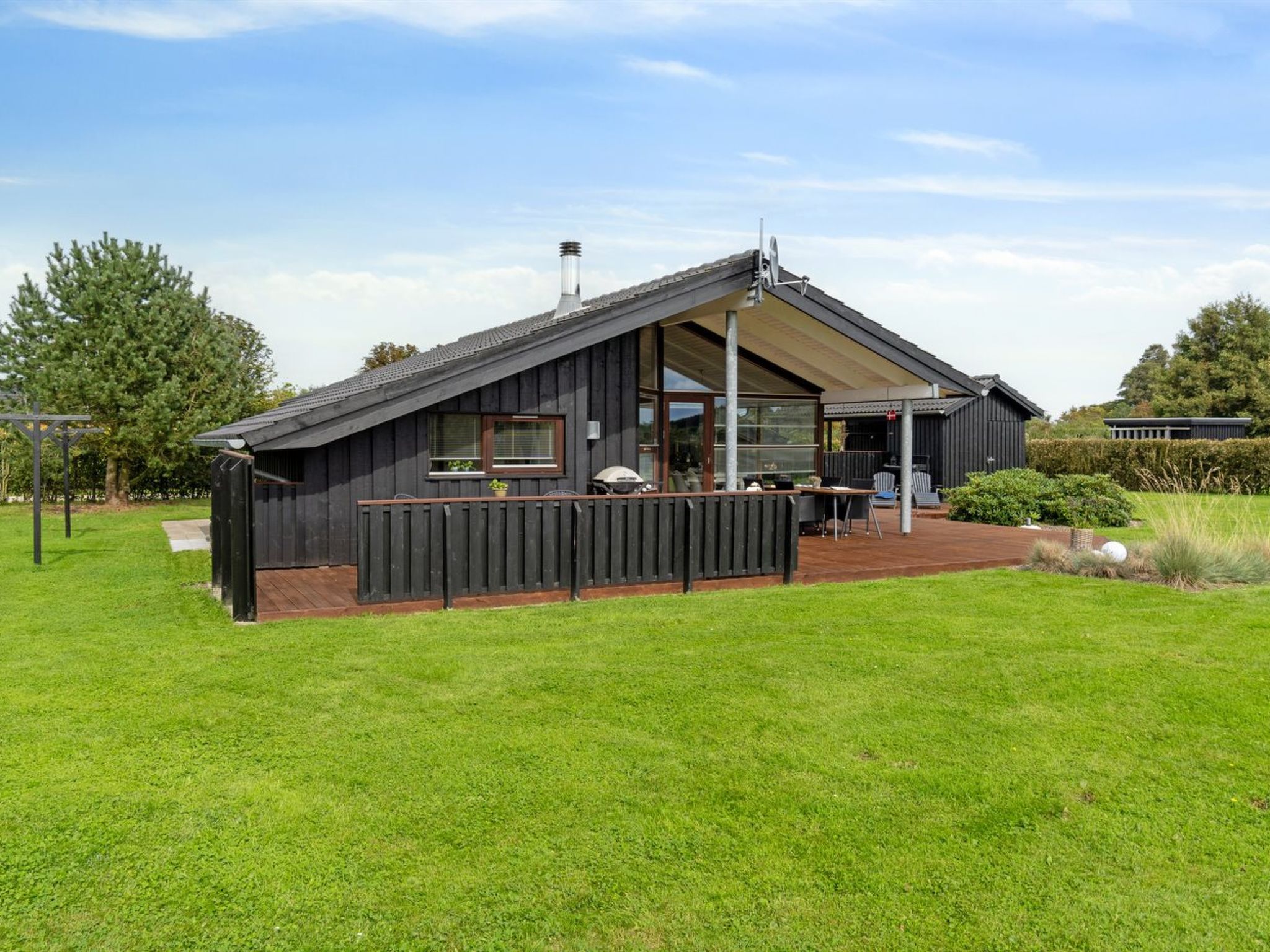 "Evald" - 400m from the sea - Buiten
