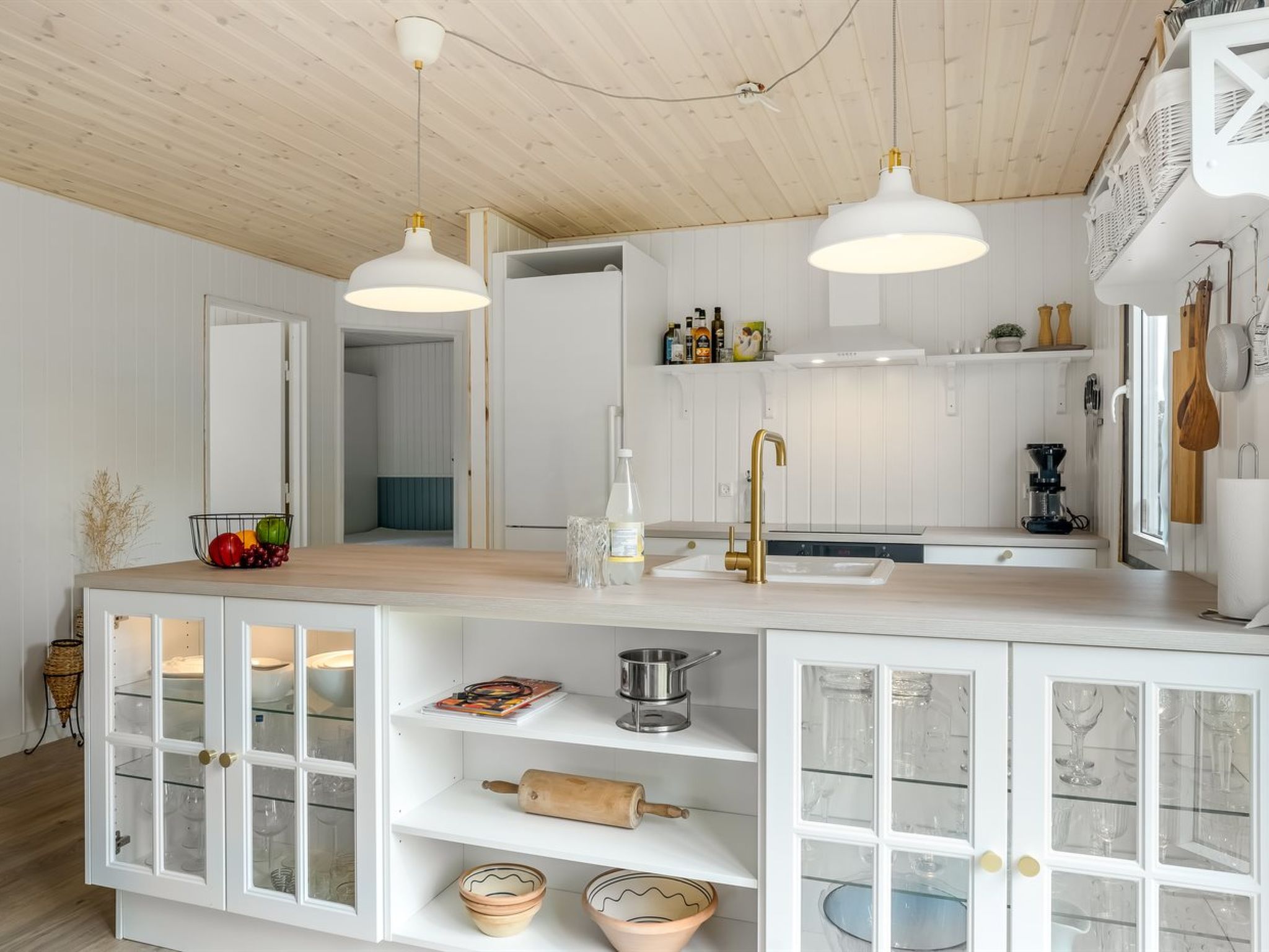 "Neea" - 280m from the sea-Inside