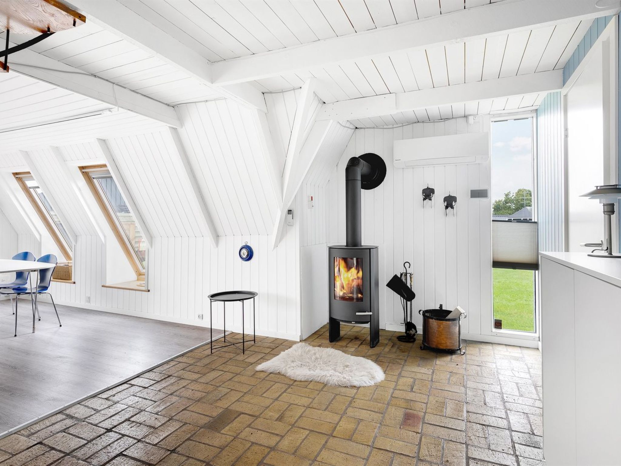 "Hunding" - 600m from the sea-Binnen