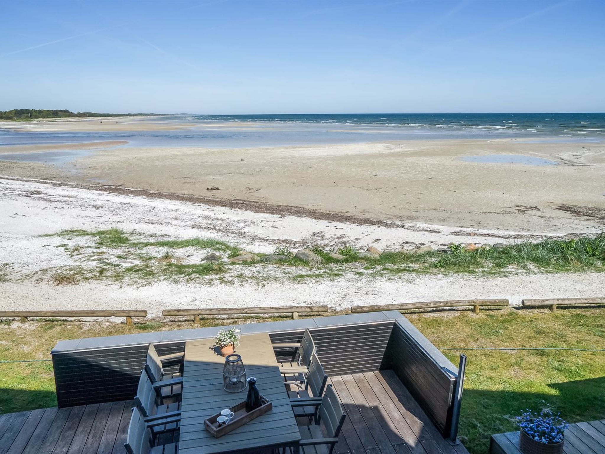 "Eleanore" - 25m from the sea - Buiten