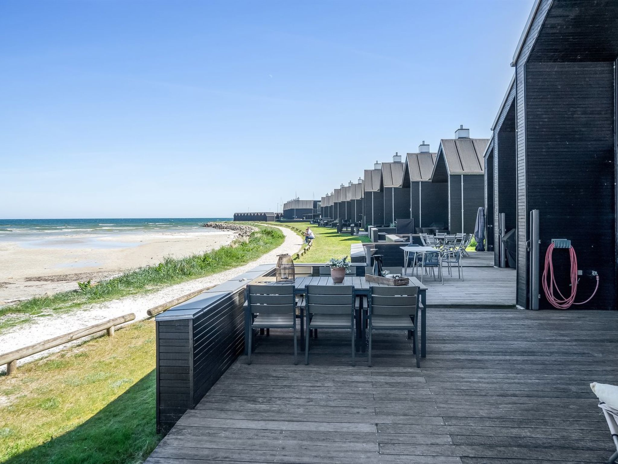 "Eleanore" - 25m from the sea - Buiten