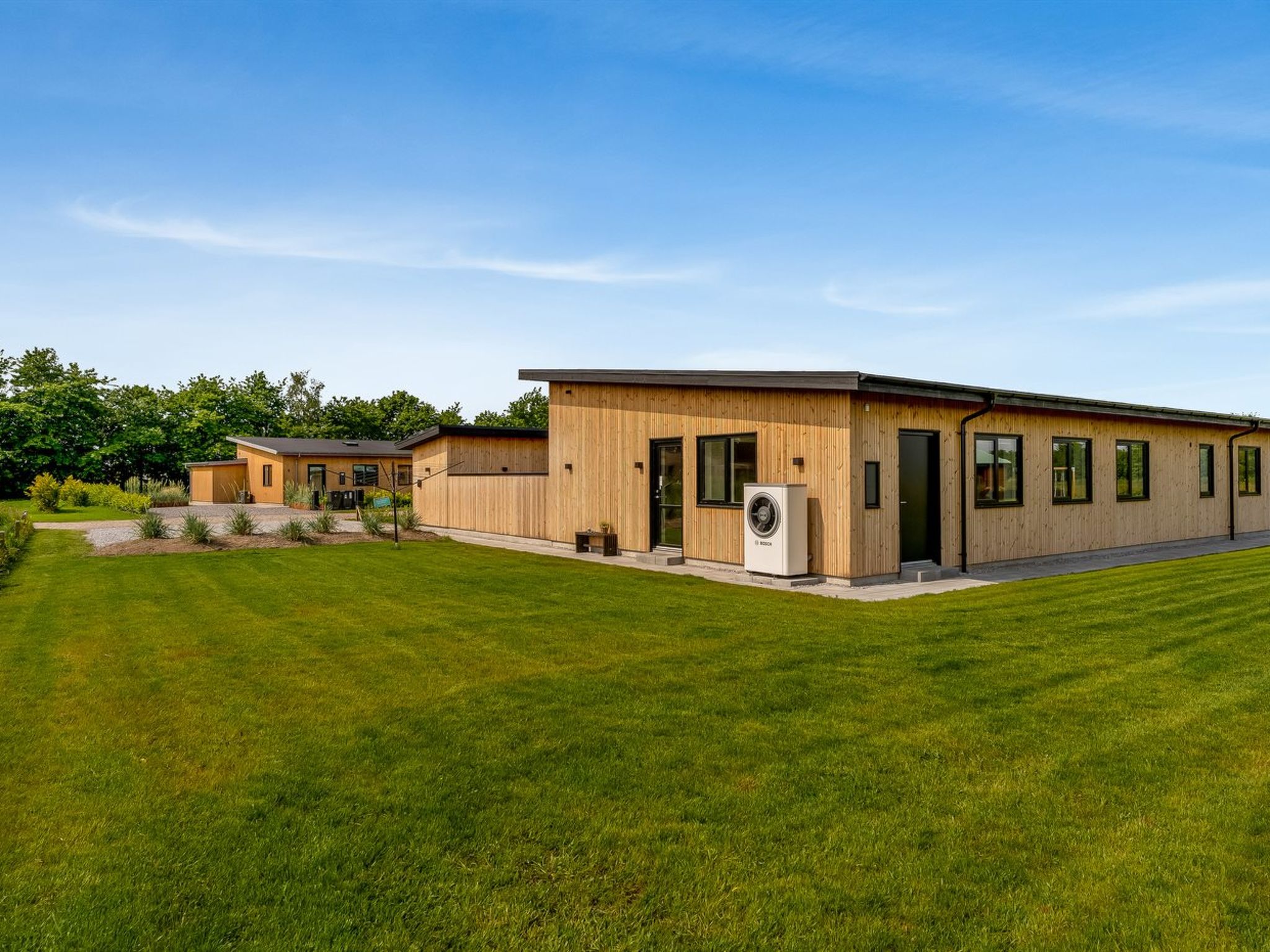 Photo of "Elevus" -  from the sea