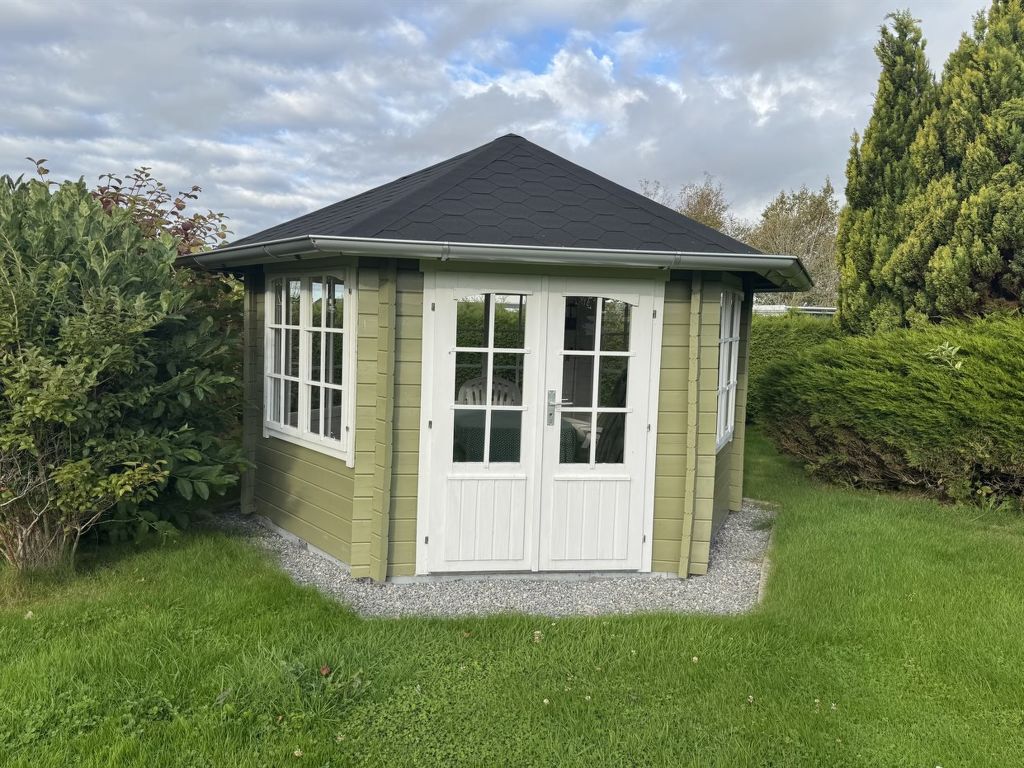 'Erok' -  from the sea