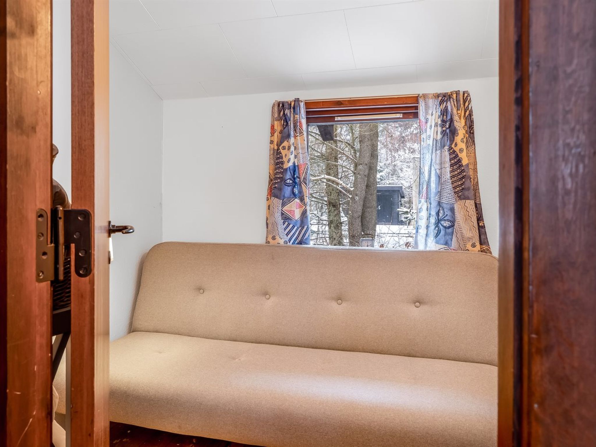 "Lökea" -  from the sea-Binnen