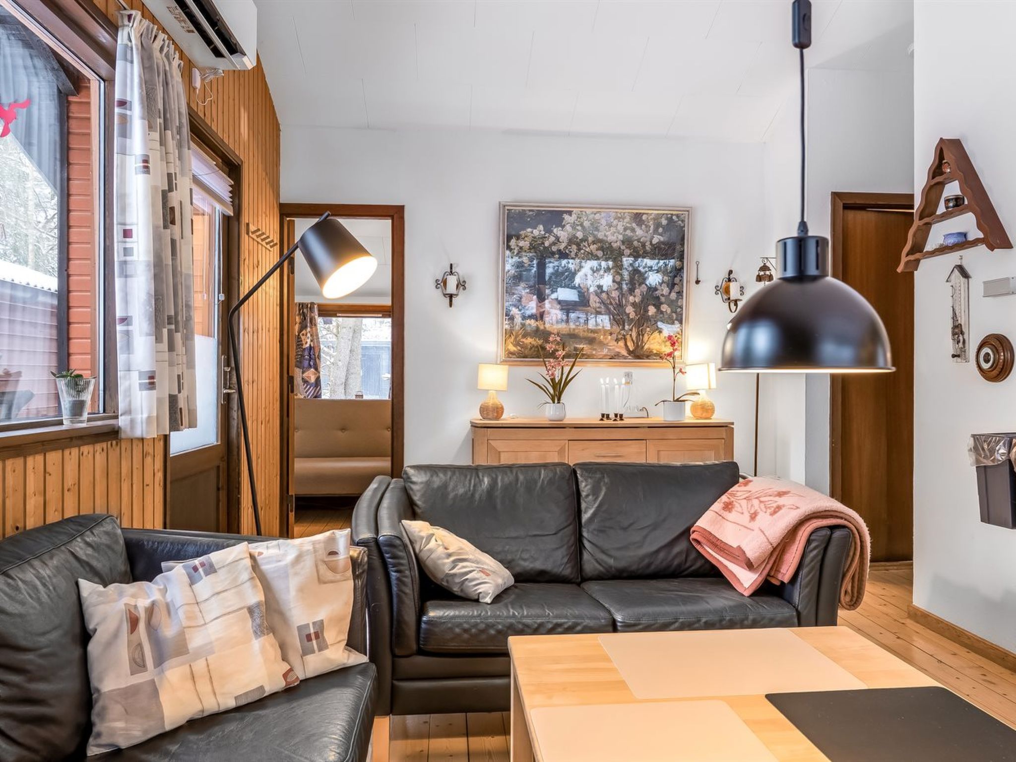 "Lökea" -  from the sea-Binnen