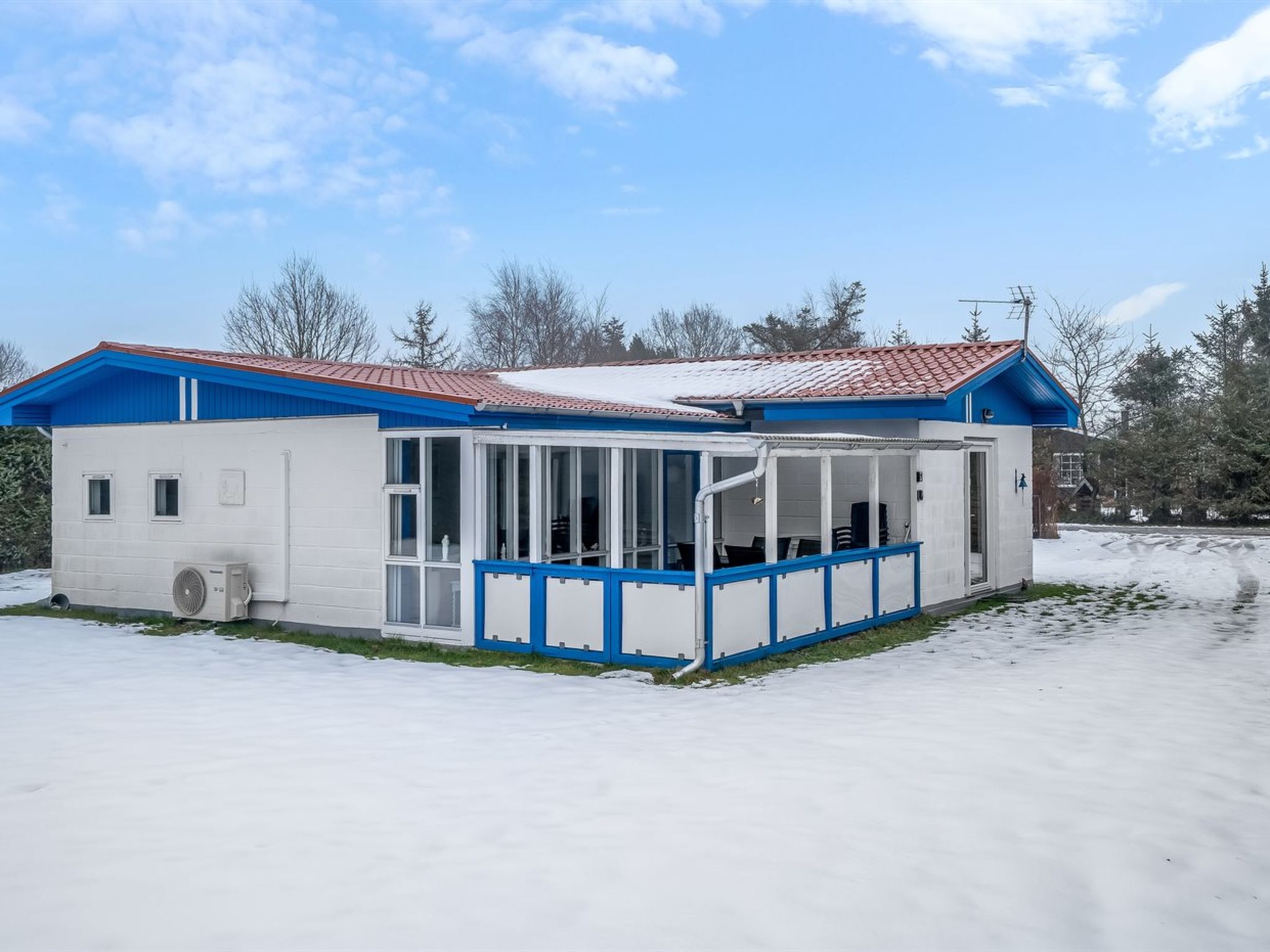 "Allyson" -  from the sea