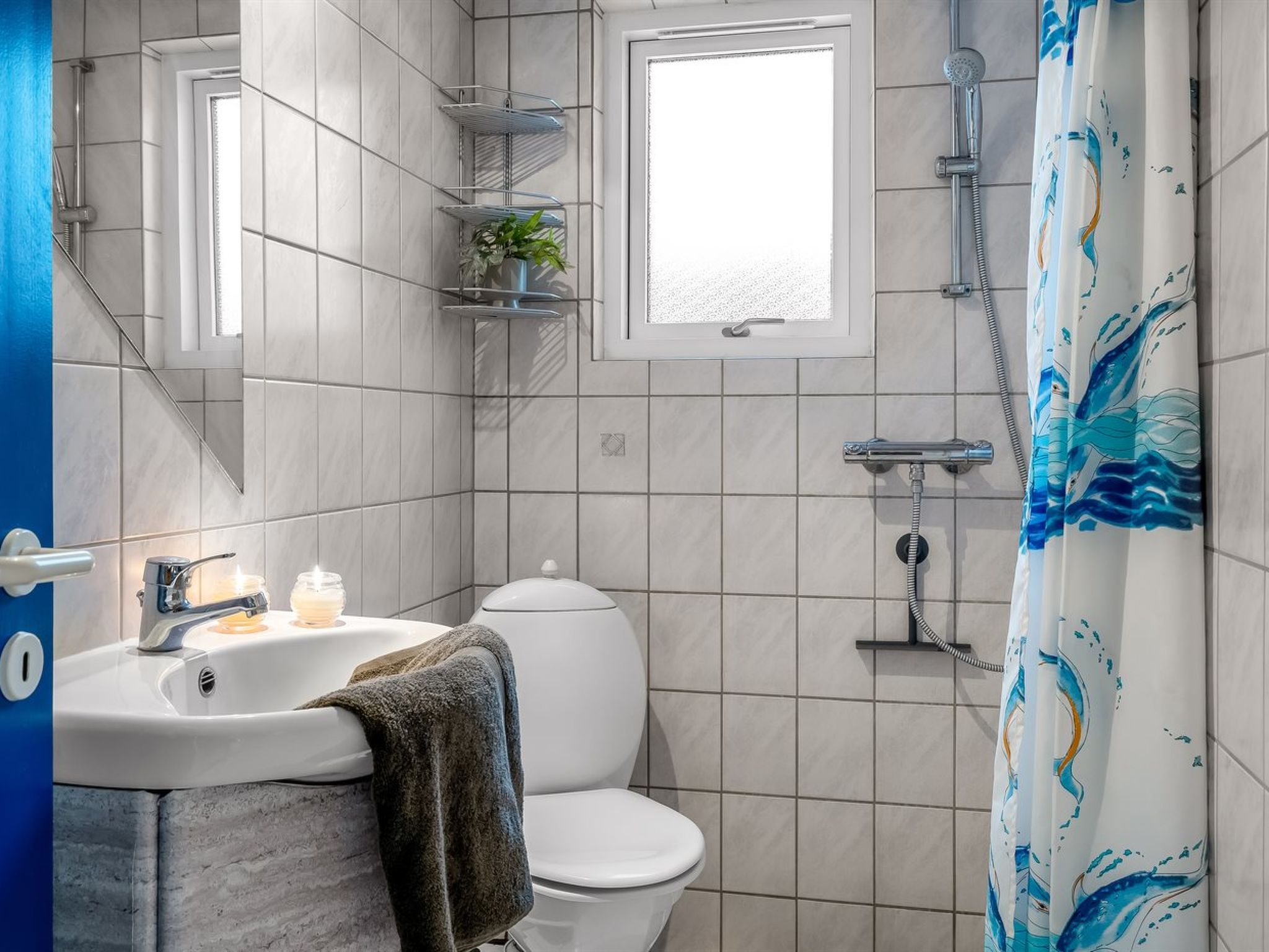 Photo of "Allyson" -  from the sea