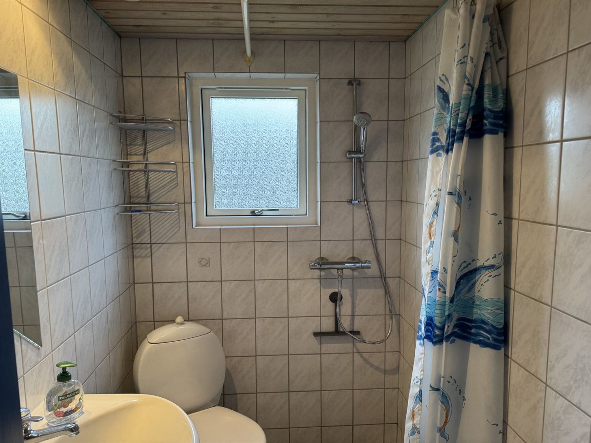 "Allyson" -  from the sea-Binnen