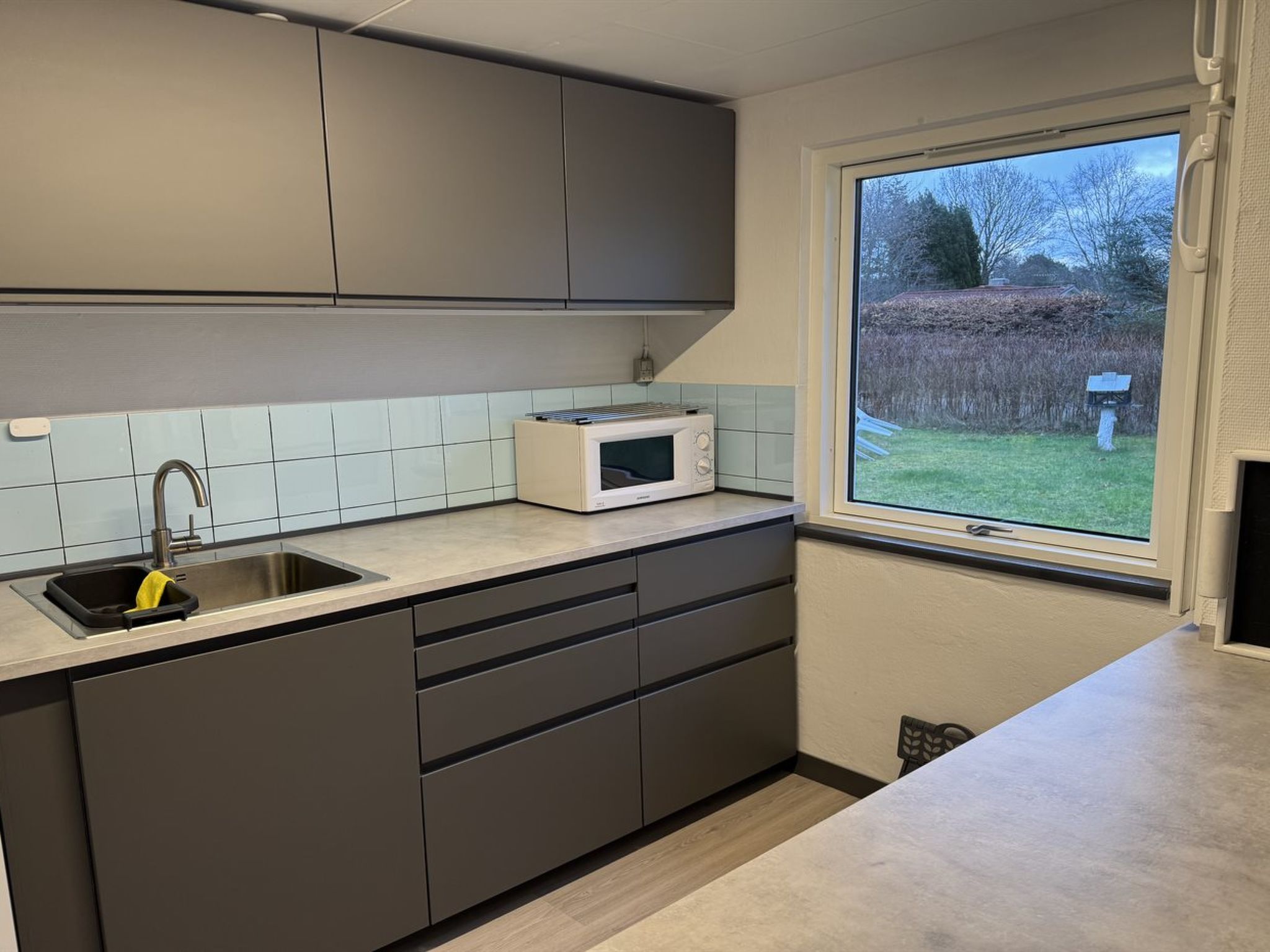 "Allyson" -  from the sea-Binnen