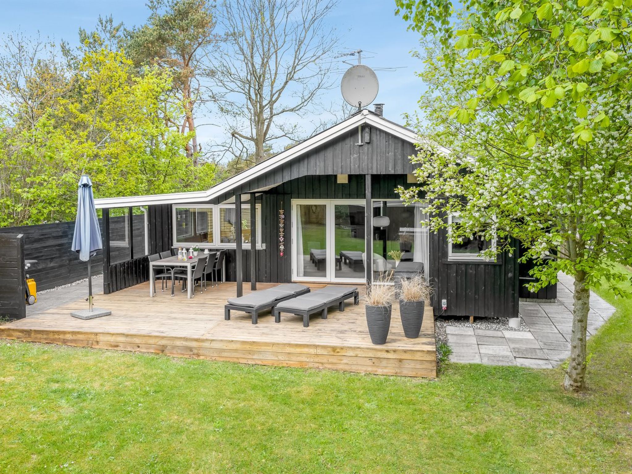 "Irma" - 300m from the sea - Buiten