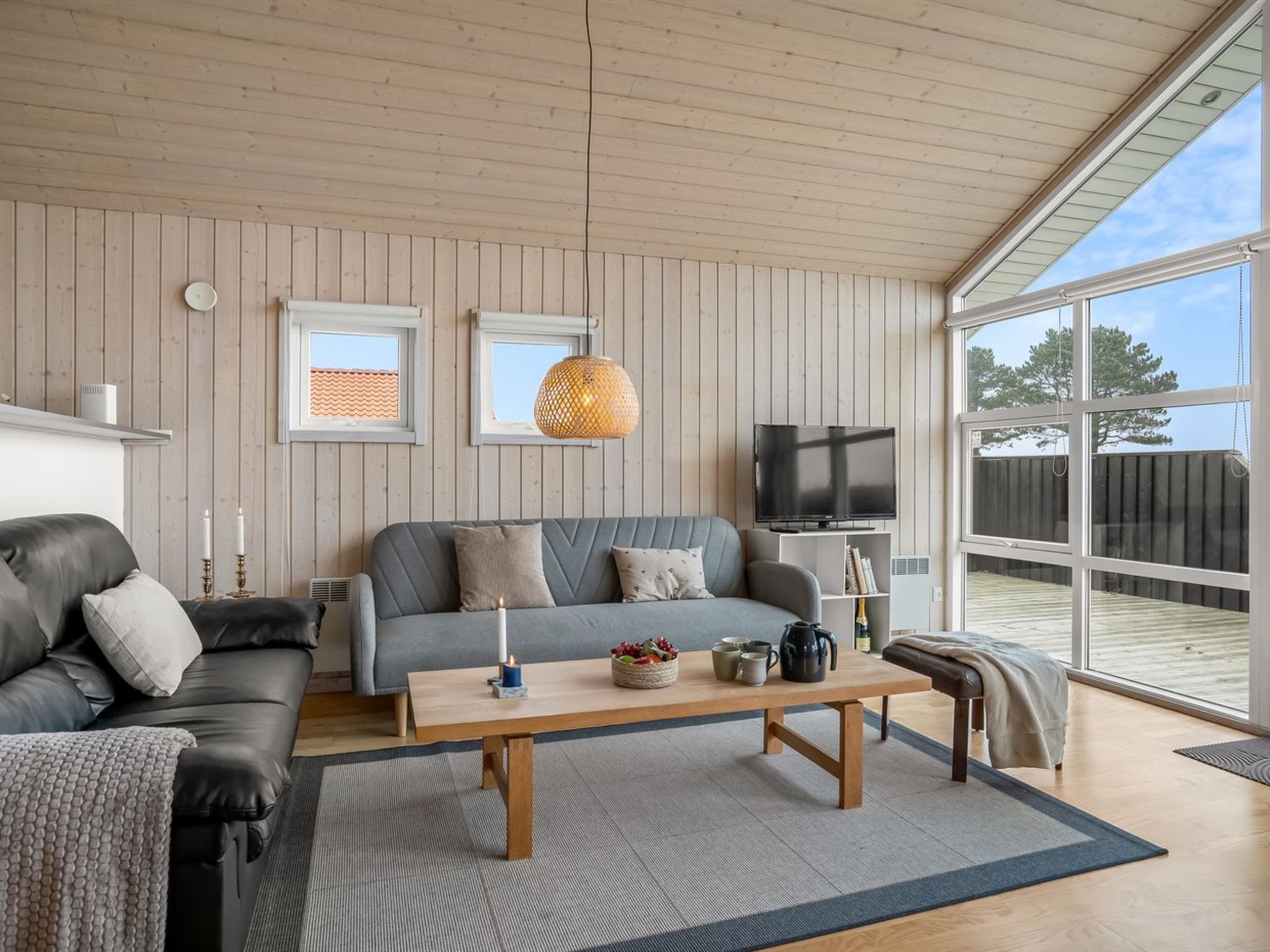 "Nomi" - 100m from the sea - Binnen