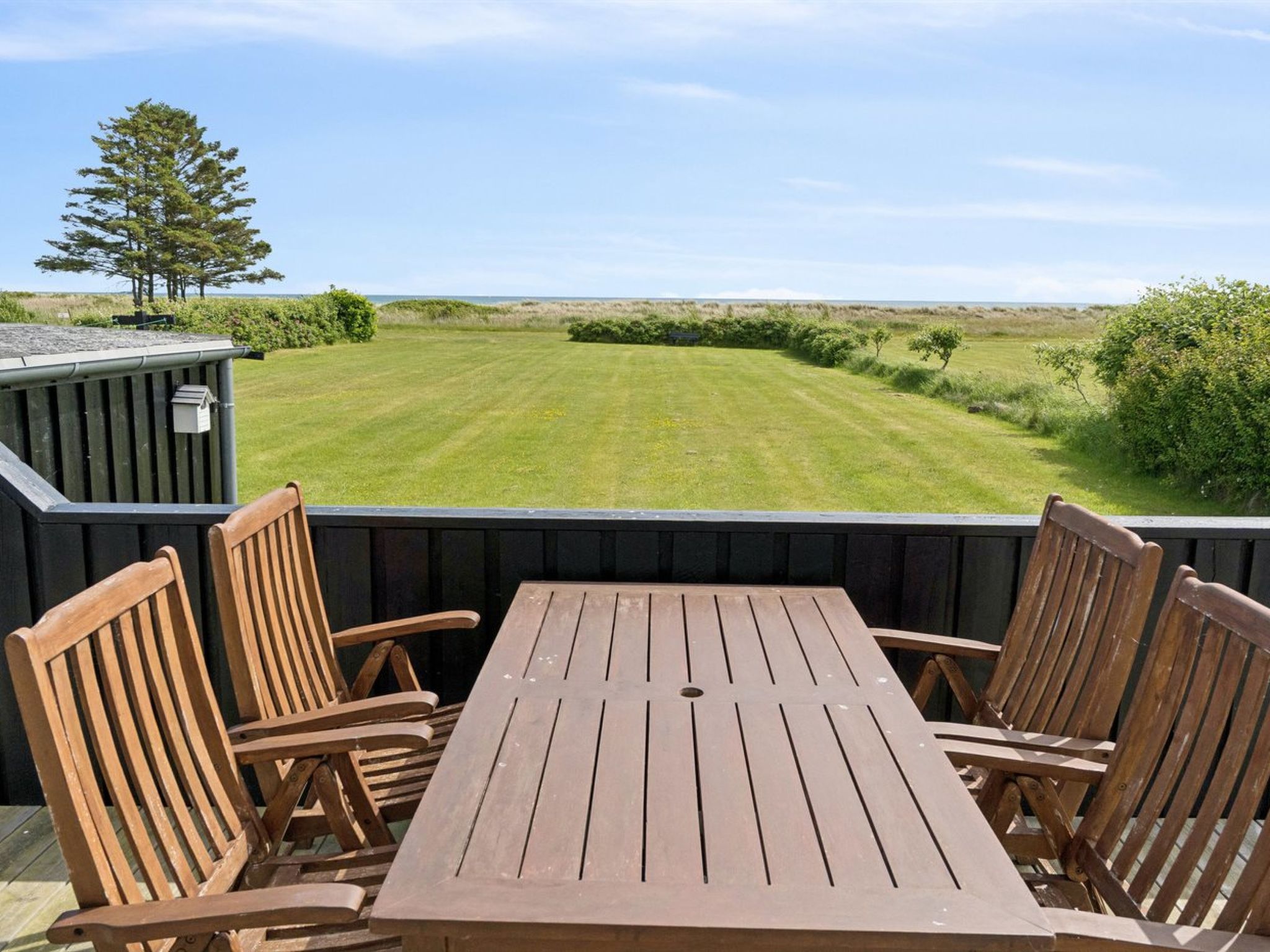 "Nomi" - 100m from the sea - Buiten