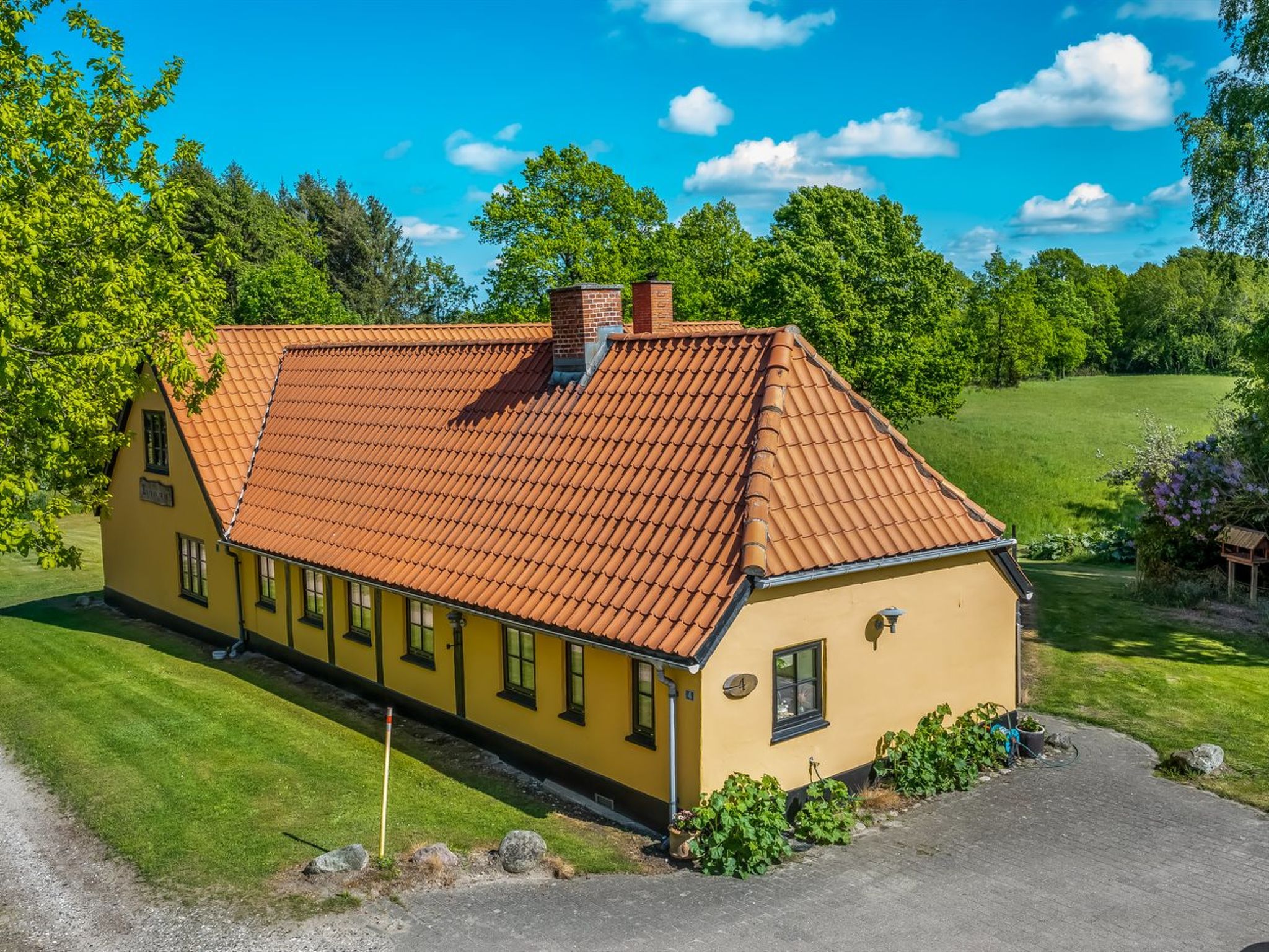 "Aika" - 1.6km to the fjord - Outside