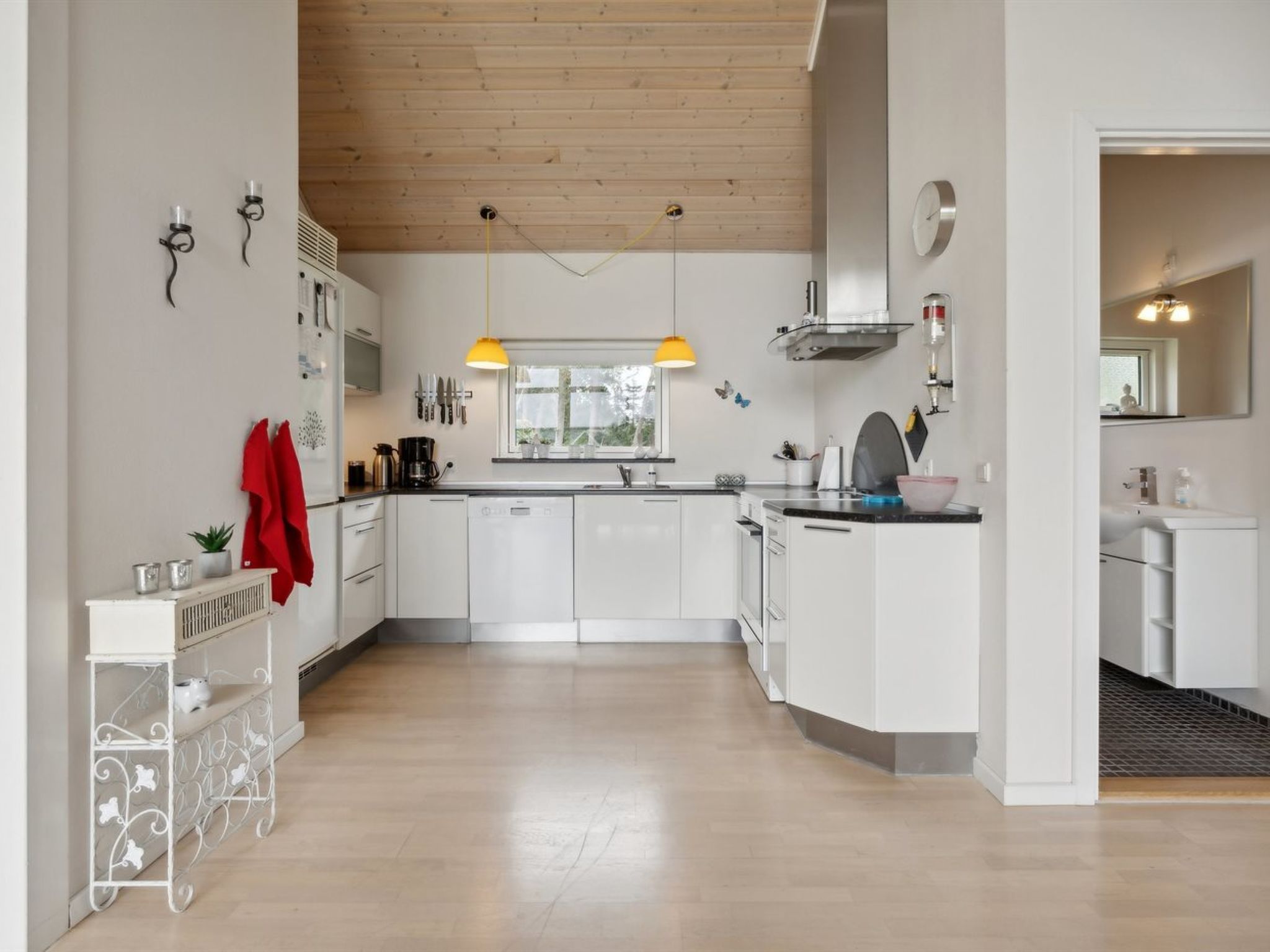 "Eve" - 700m from the sea - Drinnen