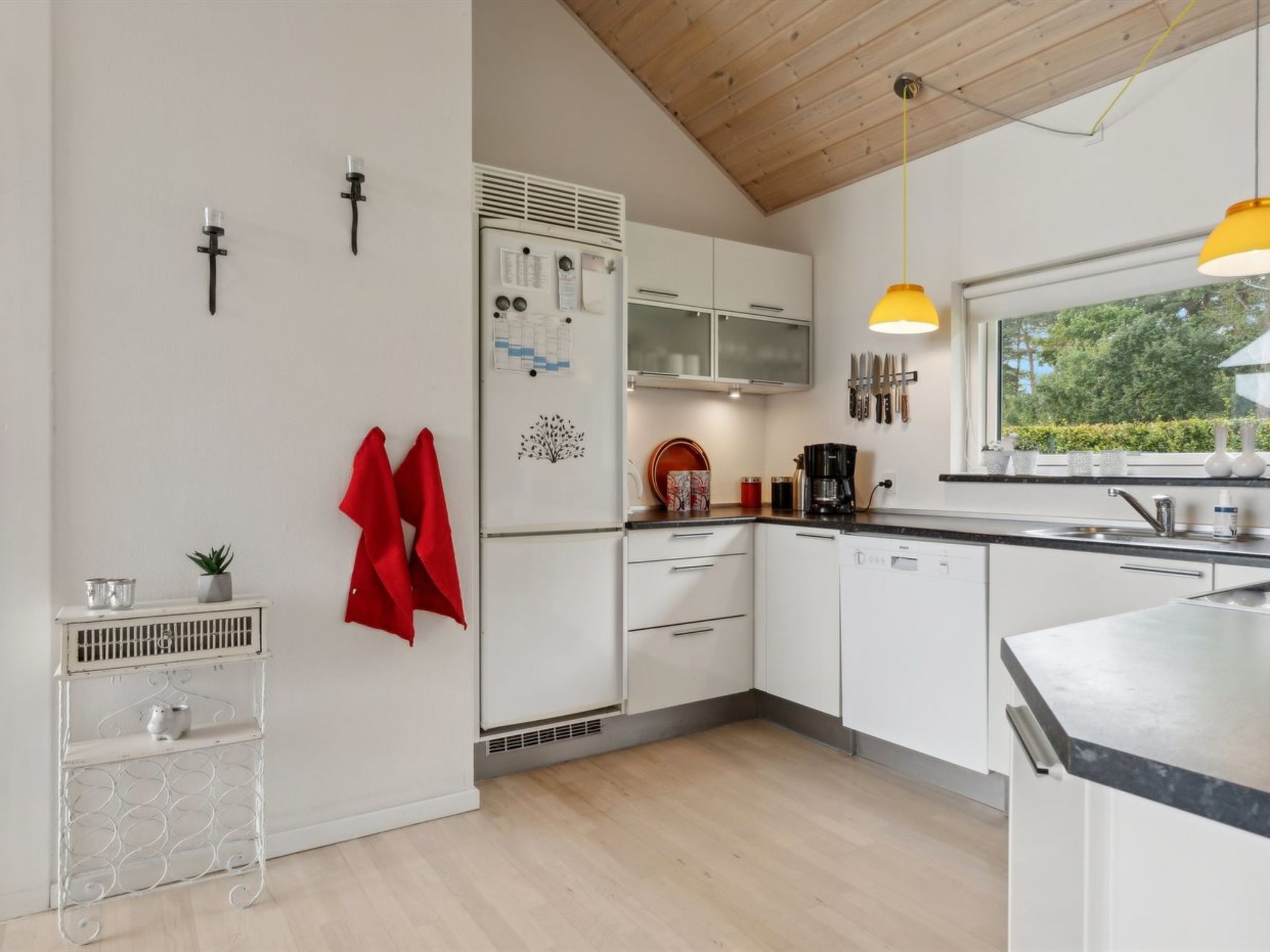 "Eve" - 700m from the sea - Drinnen