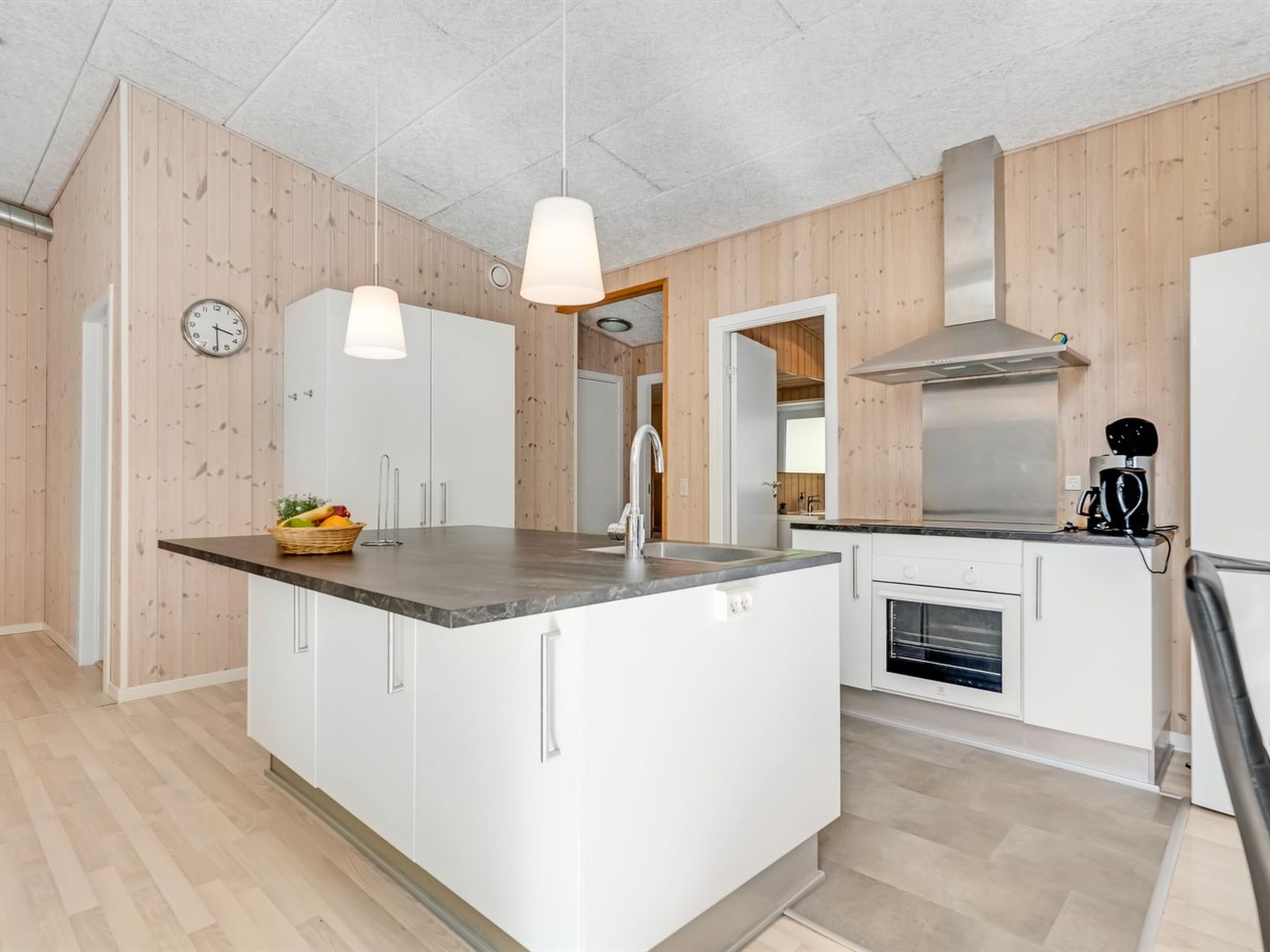 "Nakke" - 900m from the sea - Binnen
