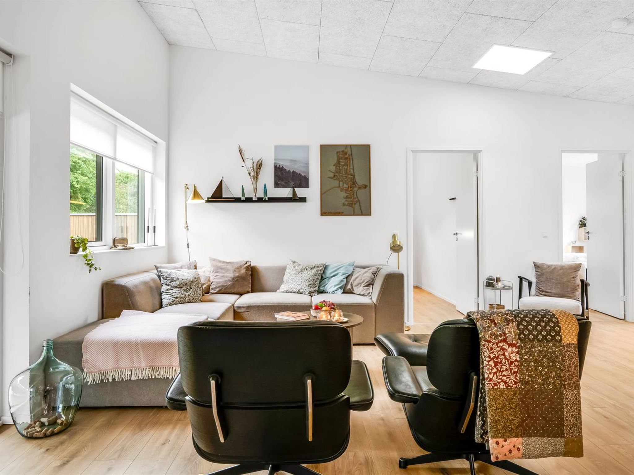 "Constance" - 900m from the sea — Living Room (5 of 19)