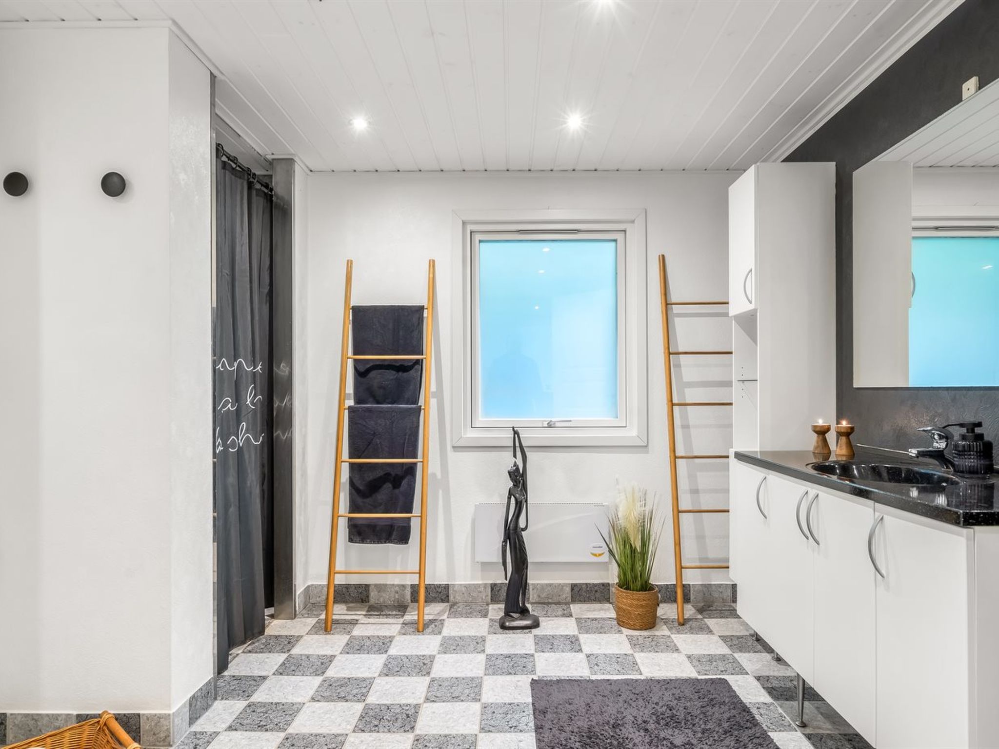 Maison "Nanook" - from the sea – Salle de bains, photo 5 sur 27