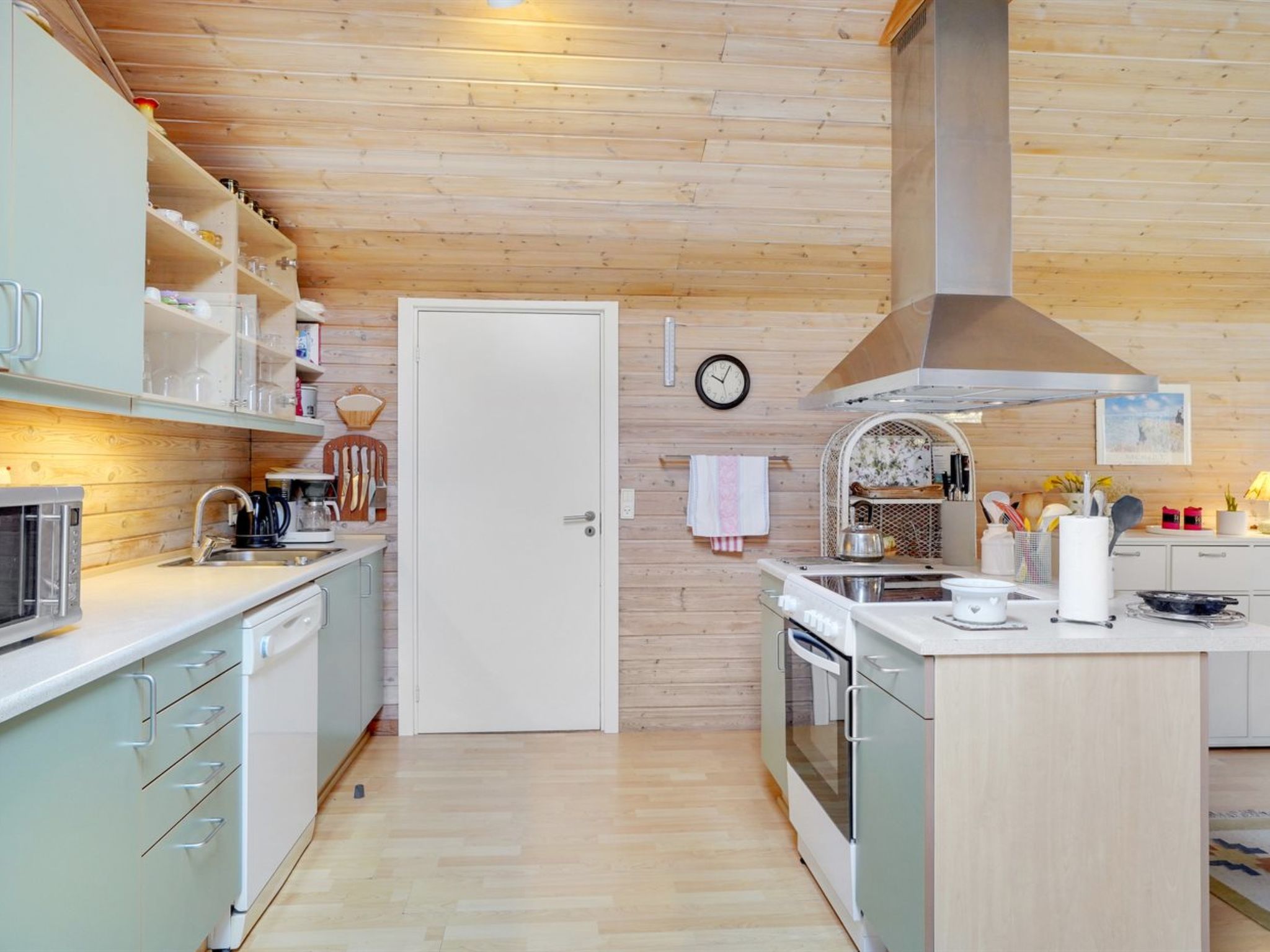 "Magh" - 30km from the sea - Binnen