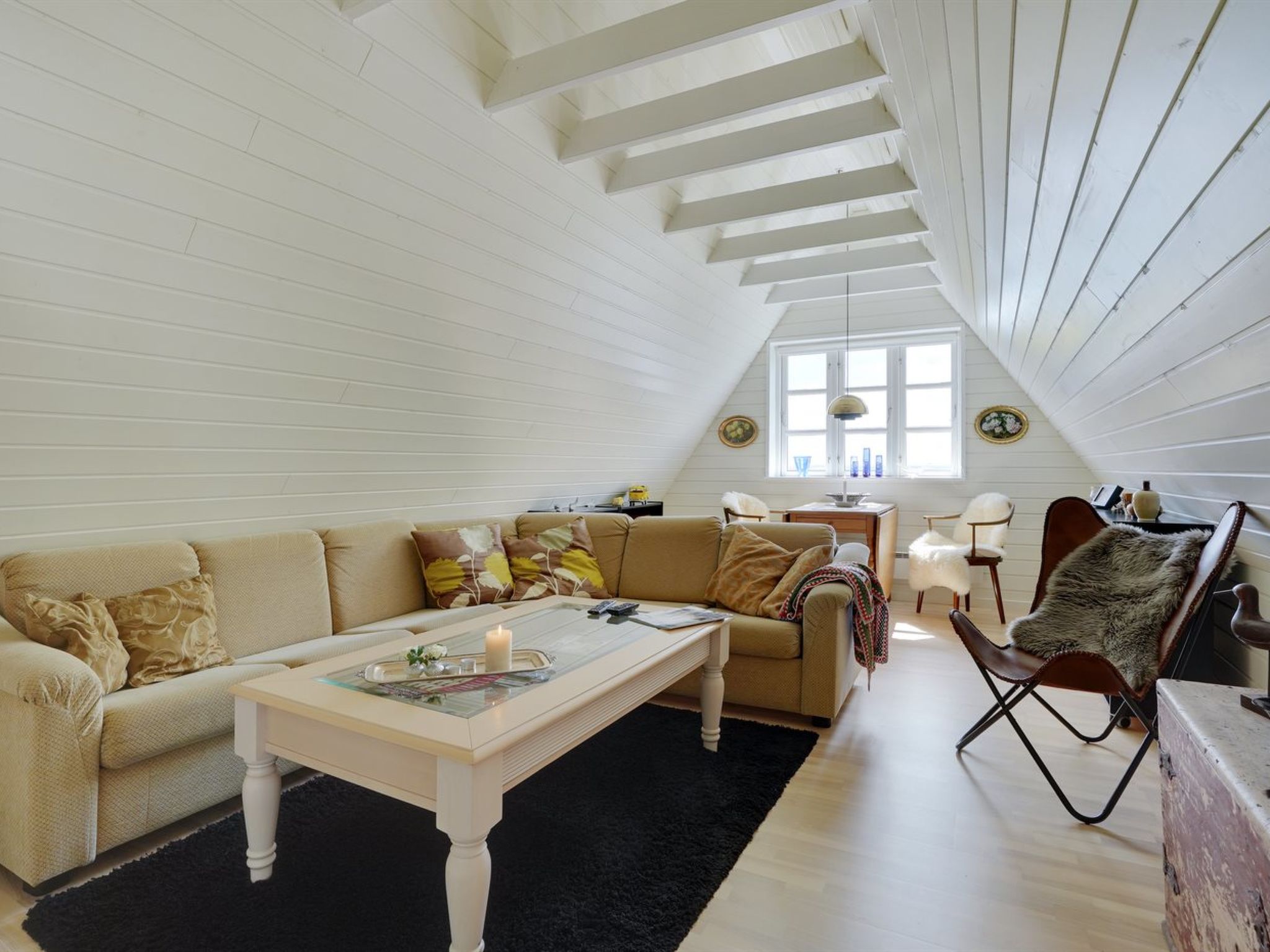 "Tamer" - 500m to the fjord