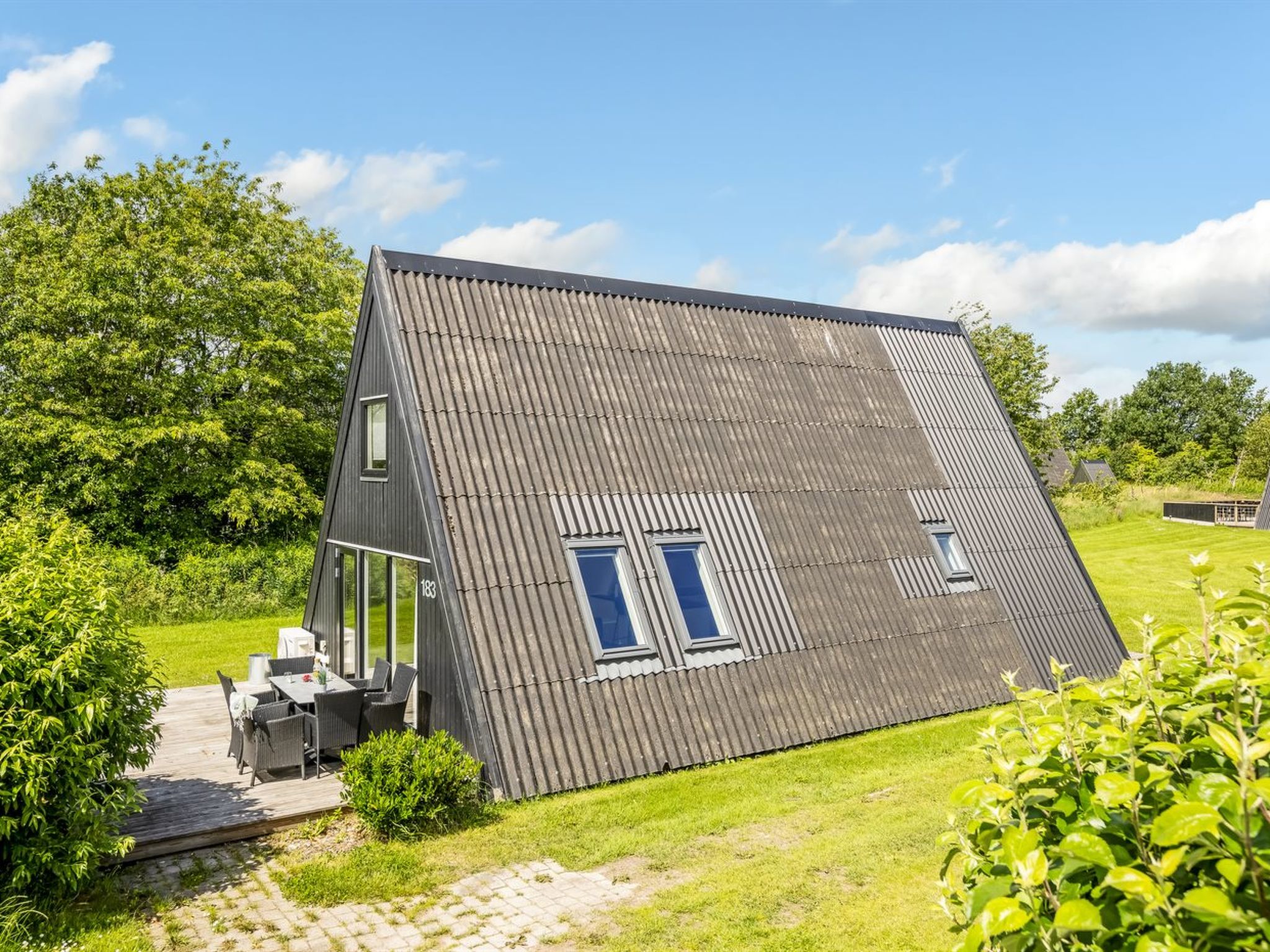 "Claudette" - 18km to the fjord-Buiten
