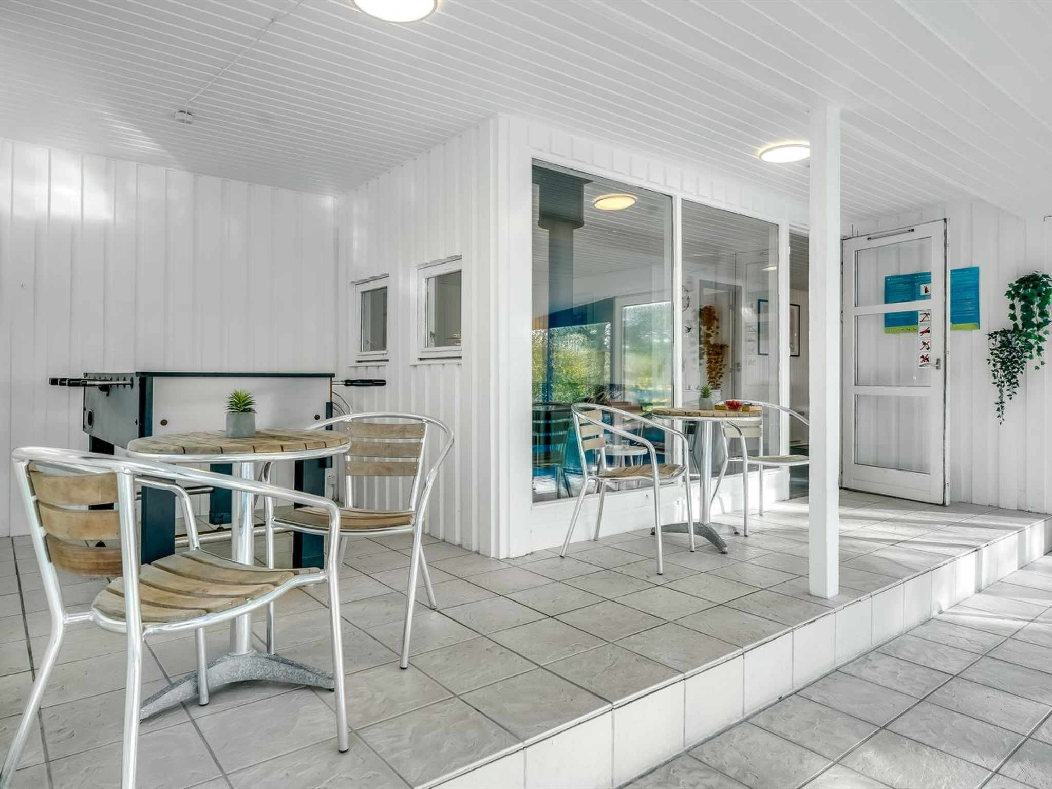 "Tamina" - 800m to the fjord-Binnen