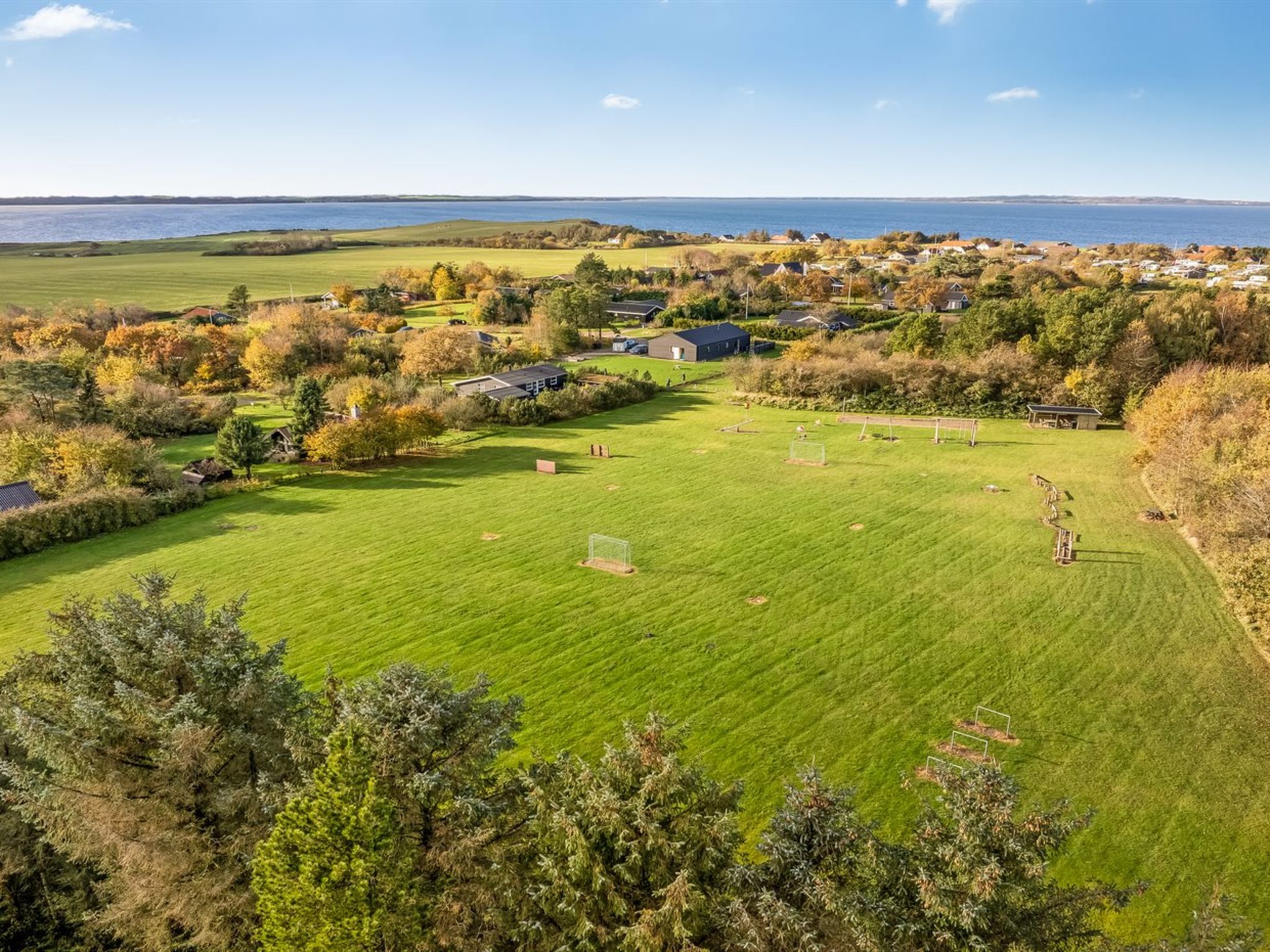 "Tamina" - 800m to the fjord-Buiten