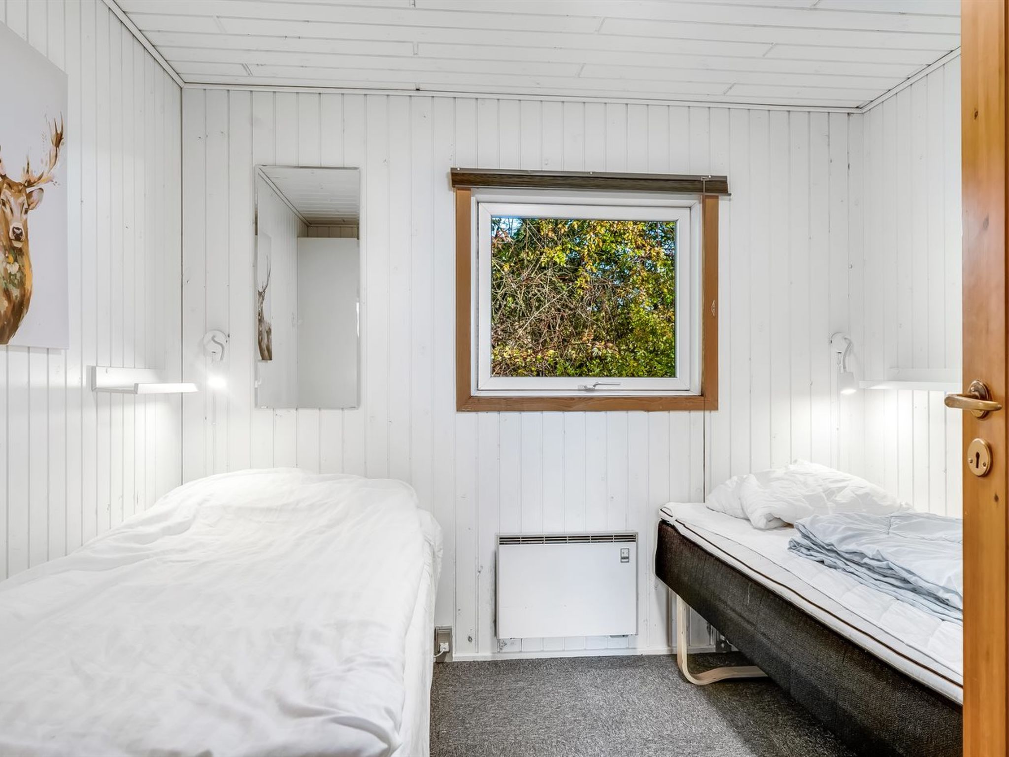 "Tamina" - 800m to the fjord - Binnen