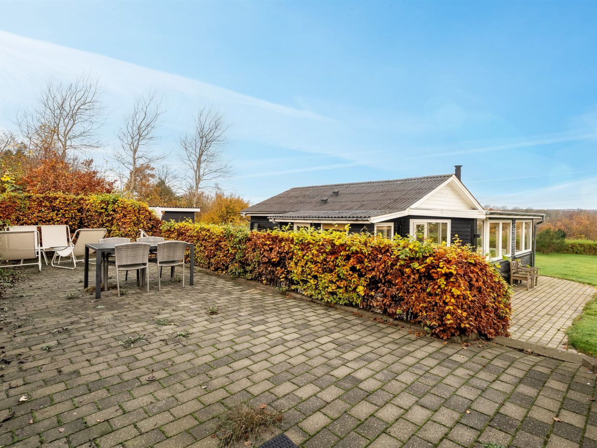 "Hjalma" - 250m to the fjord-Outside