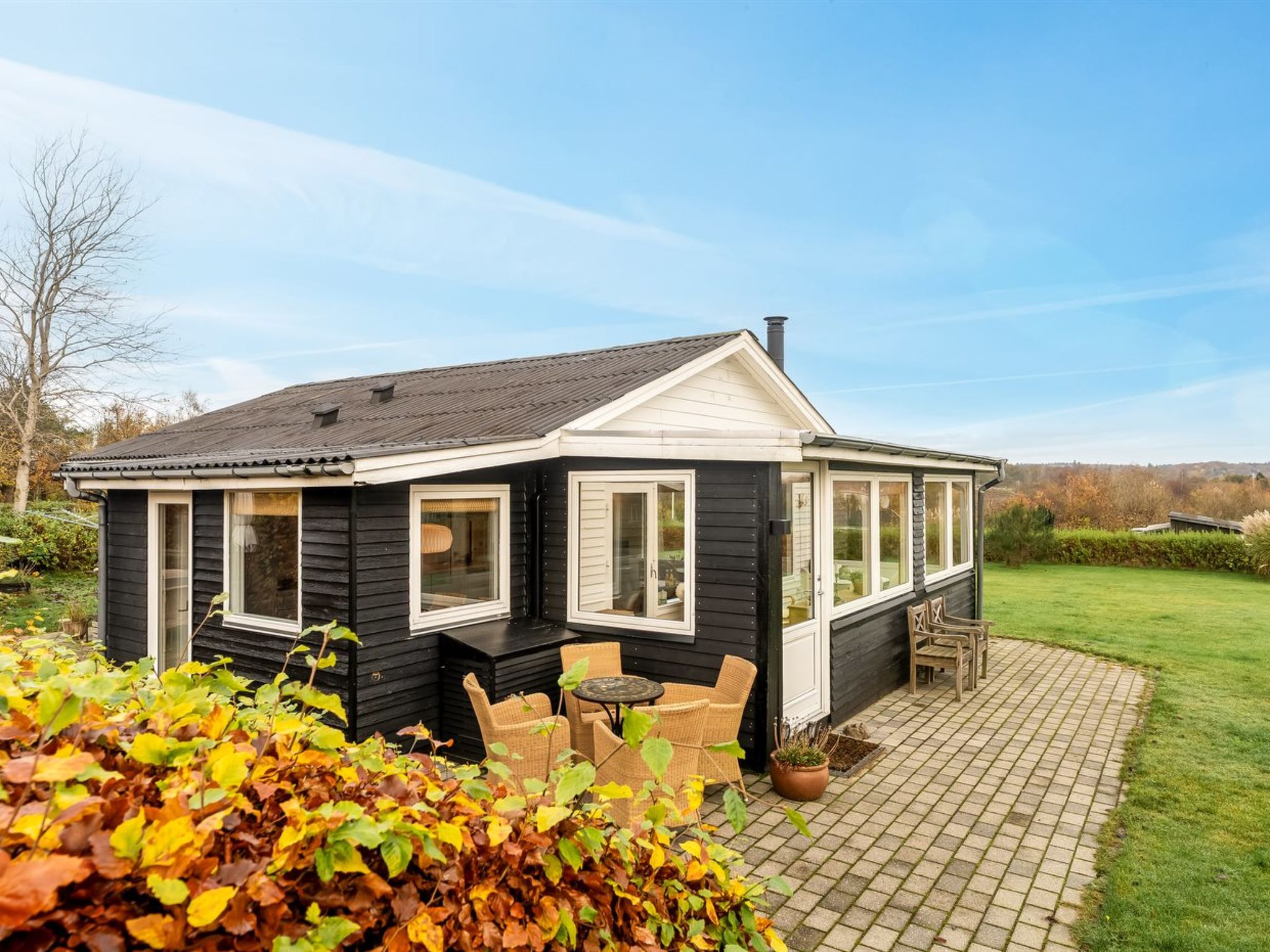 "Hjalma" - 250m to the fjord-Outside