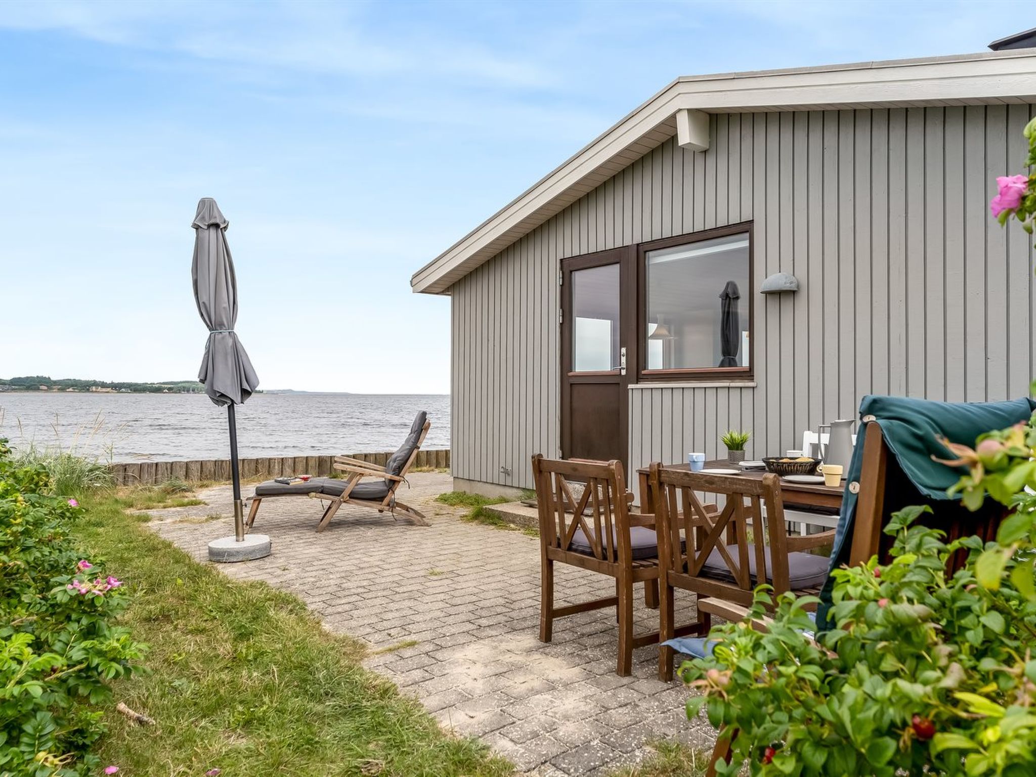 "Signhild" - 5m to the fjord — Terrace (3 of 25)