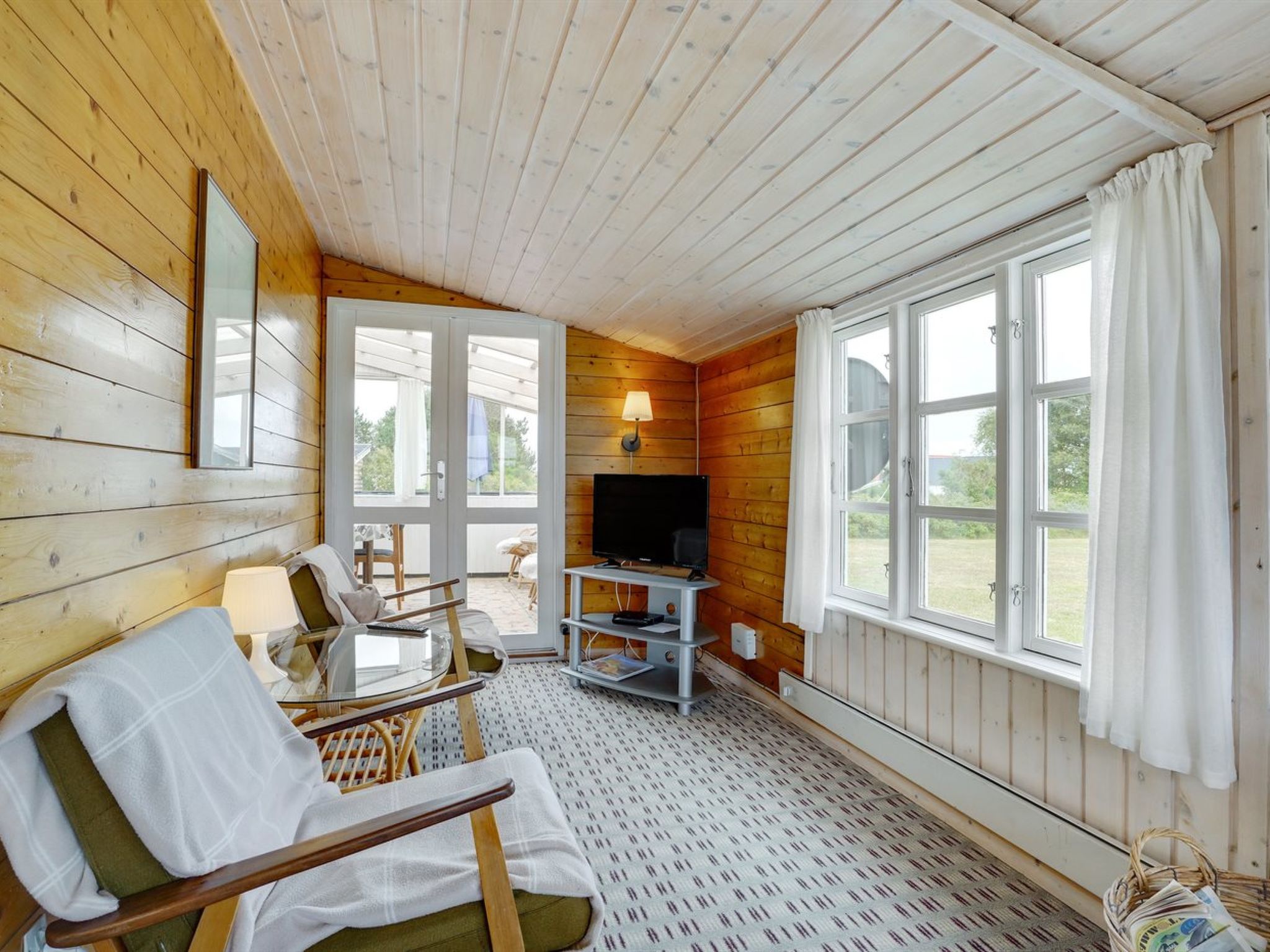 "Githa" - 100m to the fjord - Binnen