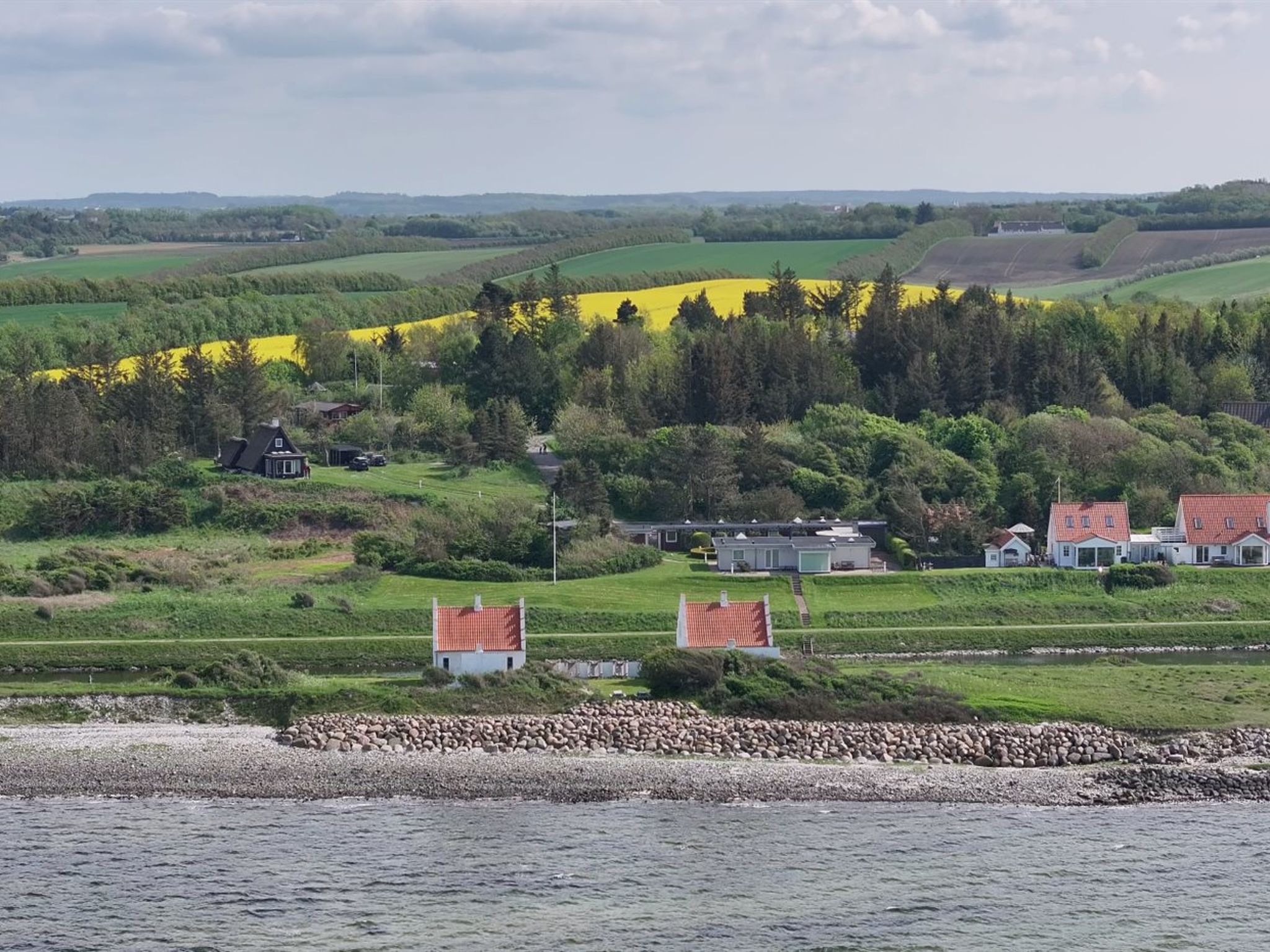 "Aranja" - 300m to the fjord - Buiten