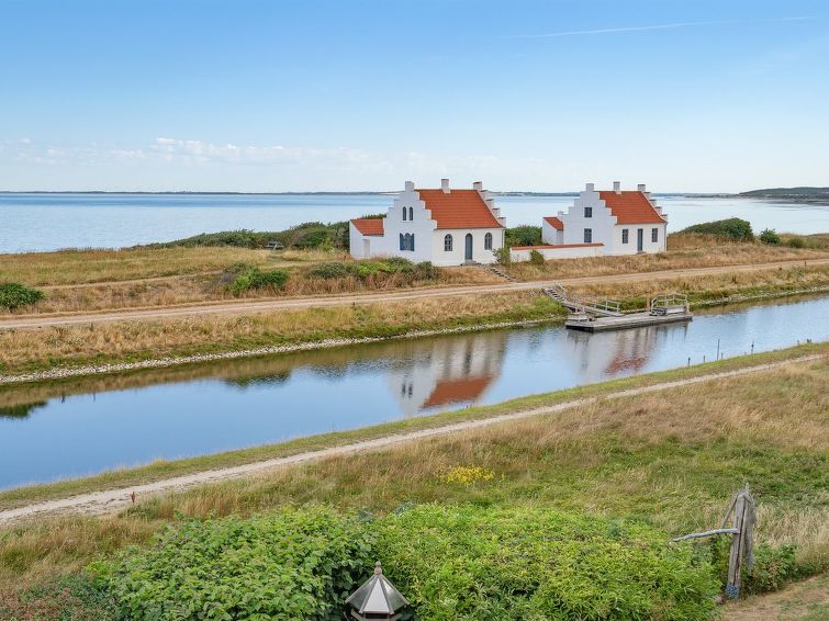 Search and Stay destination Løgstør, Denmark from . "Yorrick" - 50m to the inlet in The Liim Fiord