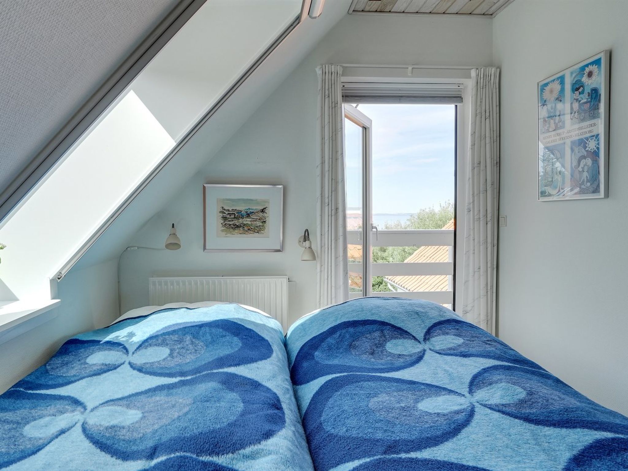 "Yorrick" - 50m to the fjord - Binnen