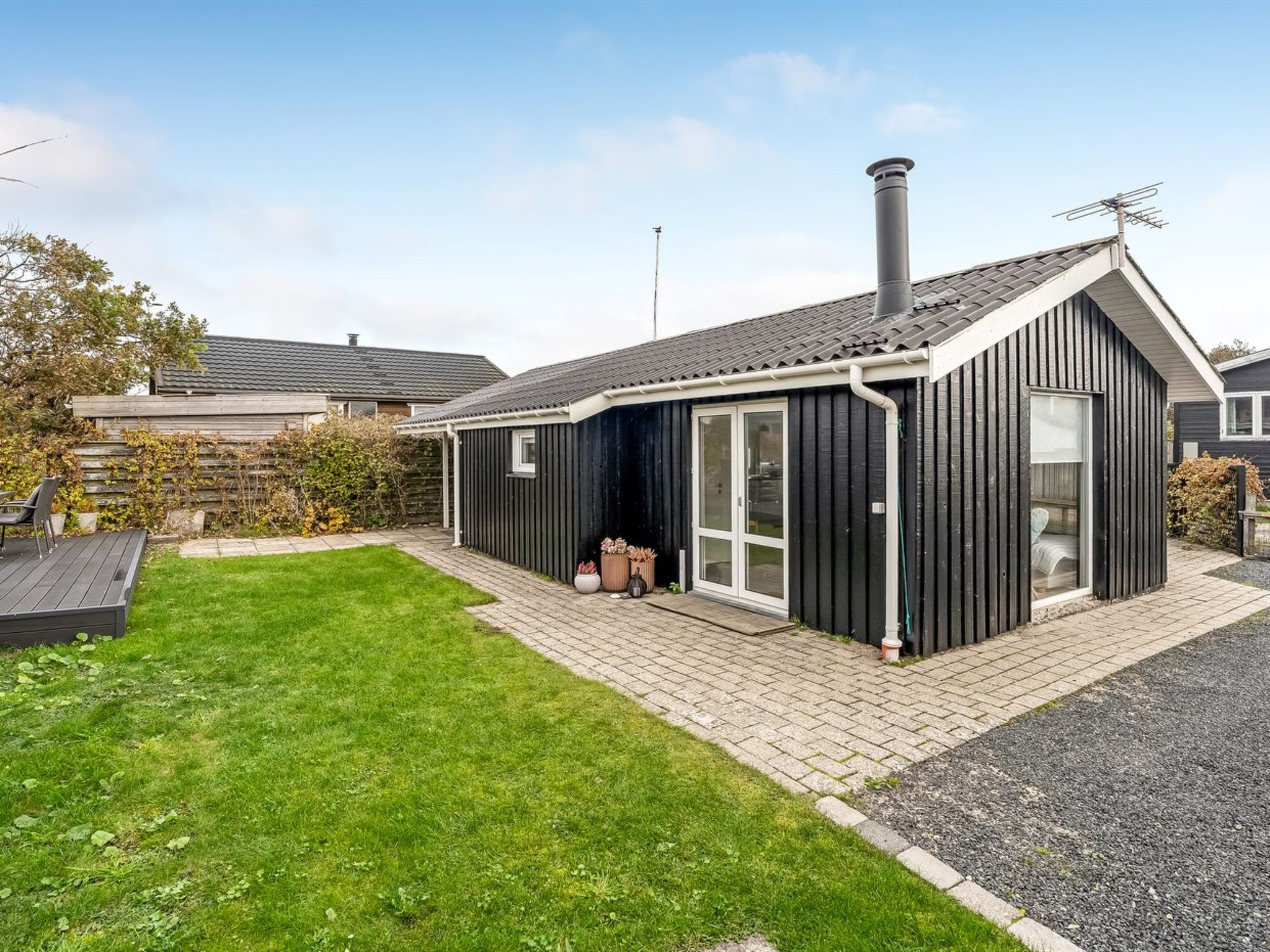 "Kielo" - 200m to the fjord-Draußen