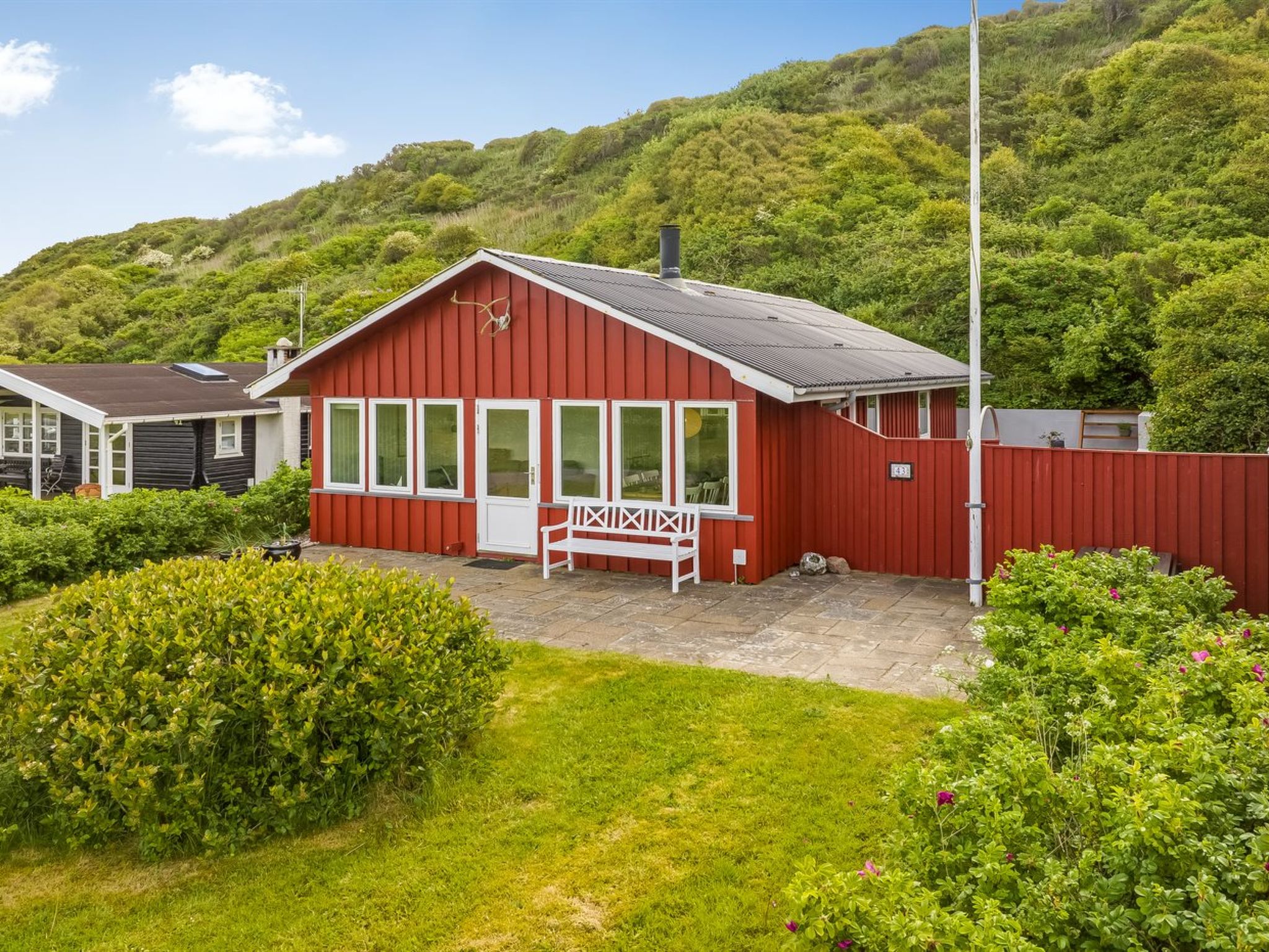 "Blia" - 120m to the fjord