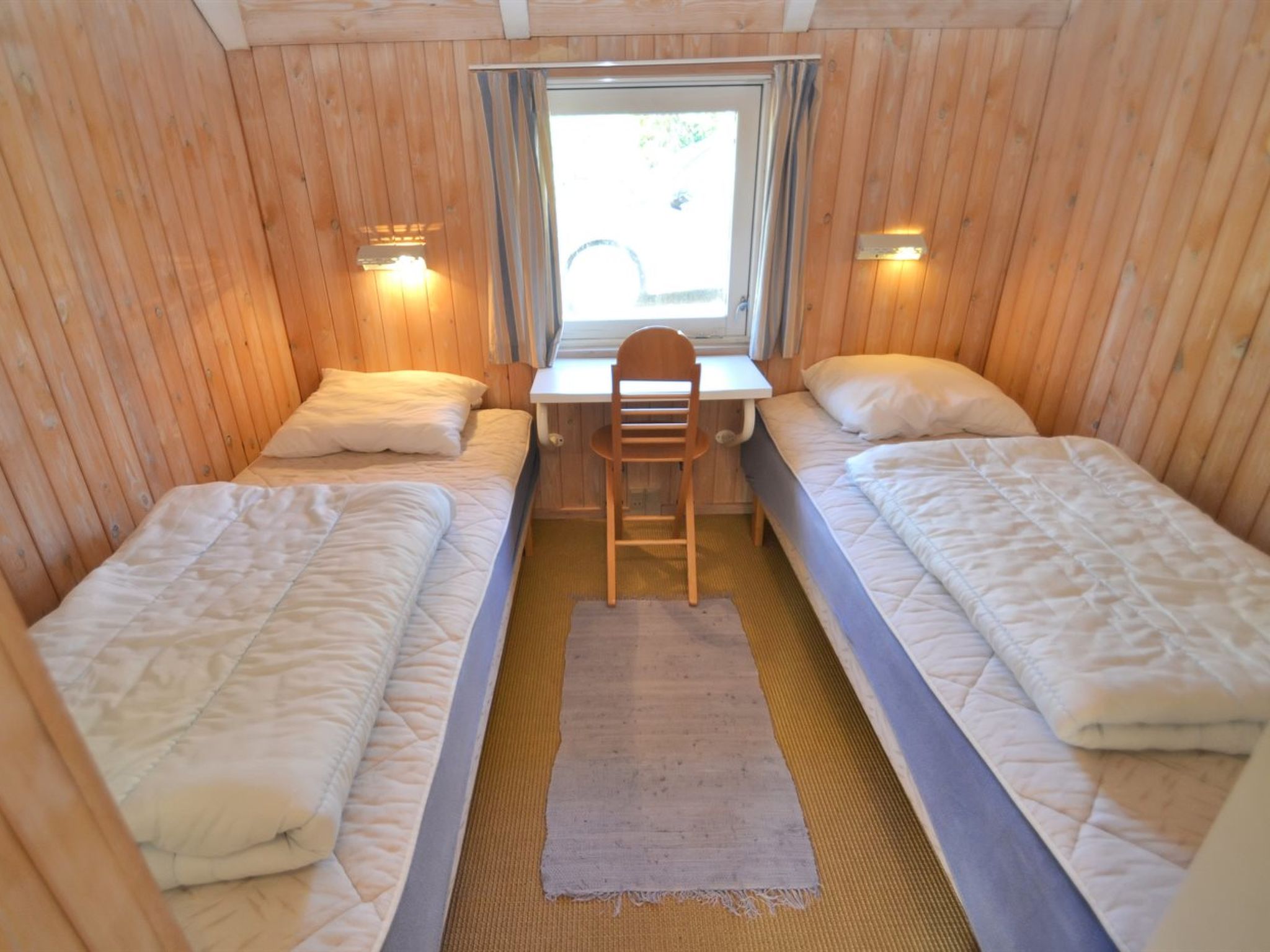"Roulf" - 1.1km from the sea - Binnen