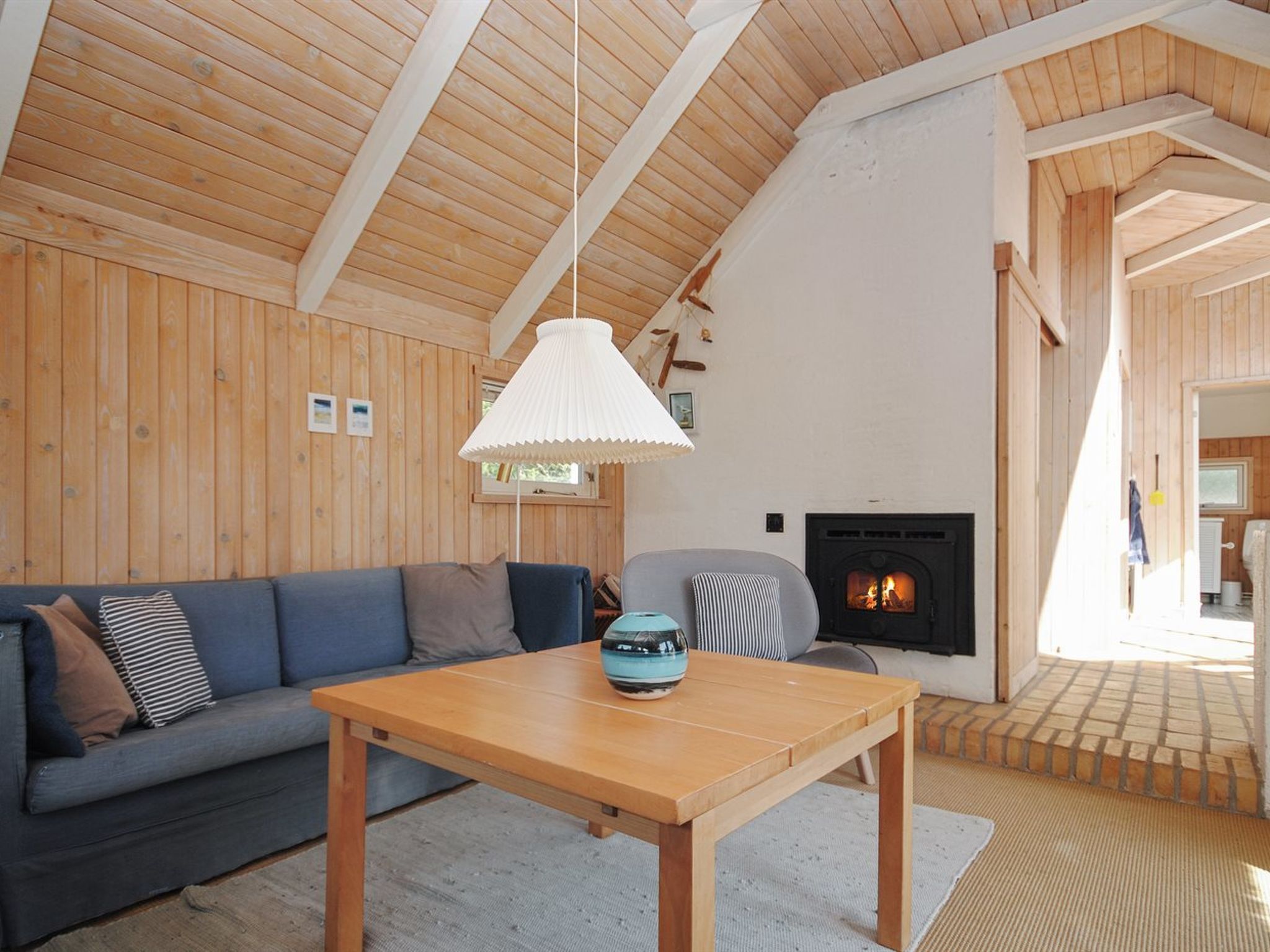 "Roulf" - 1.1km from the sea - Binnen