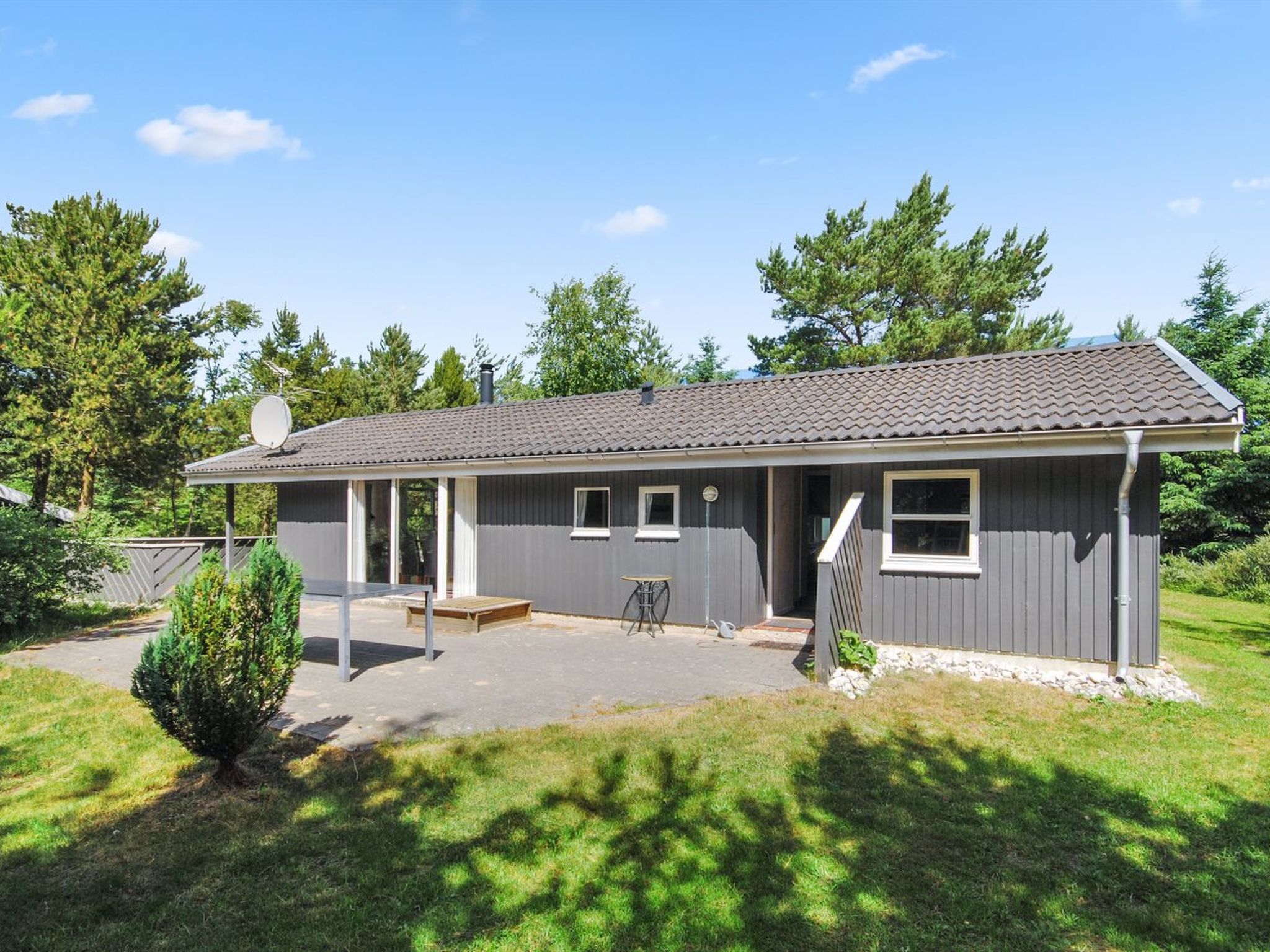 "Sighbiorn" - 950m from the sea - Buiten