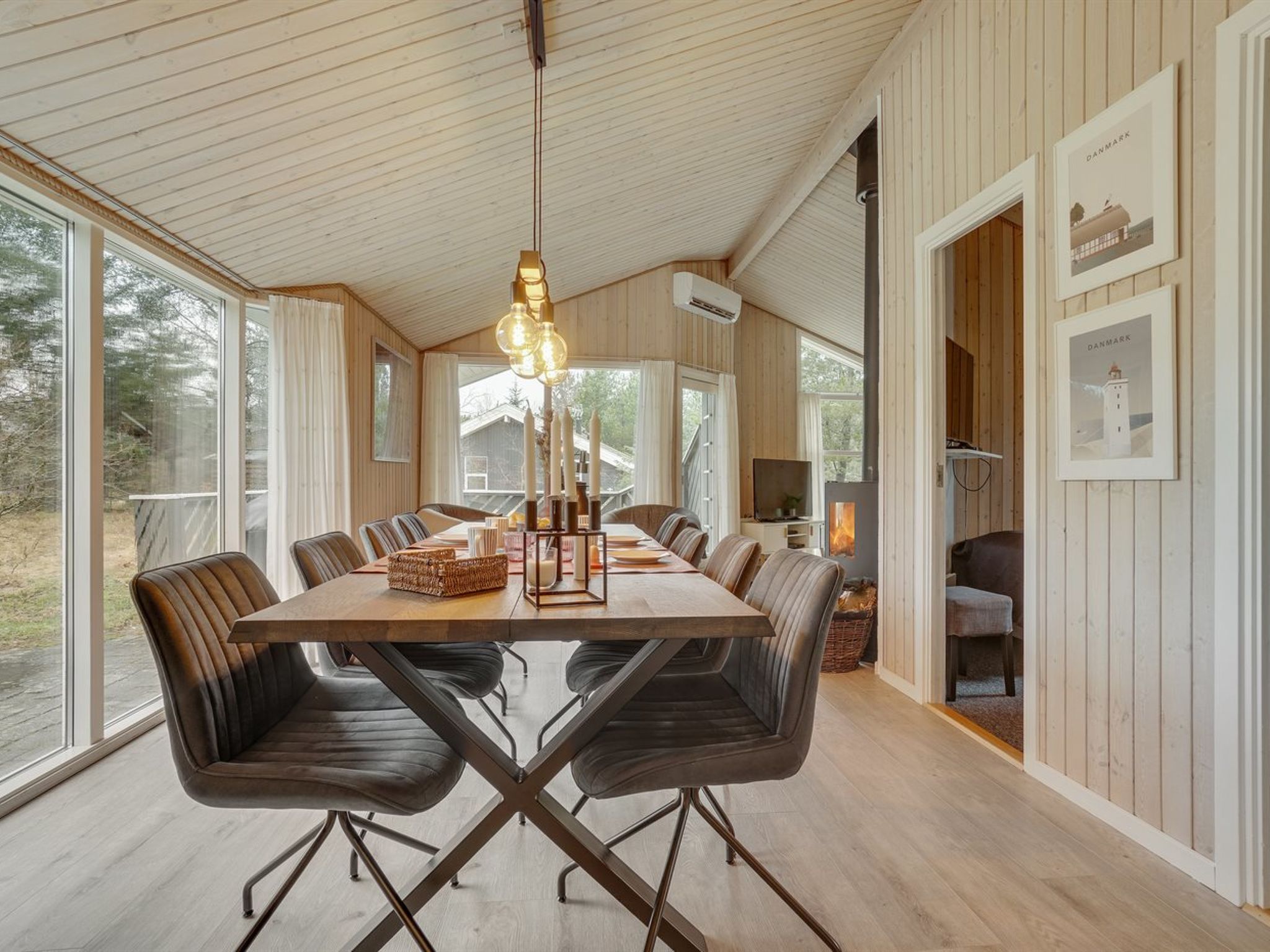 "Sighbiorn" - 950m from the sea - Binnen
