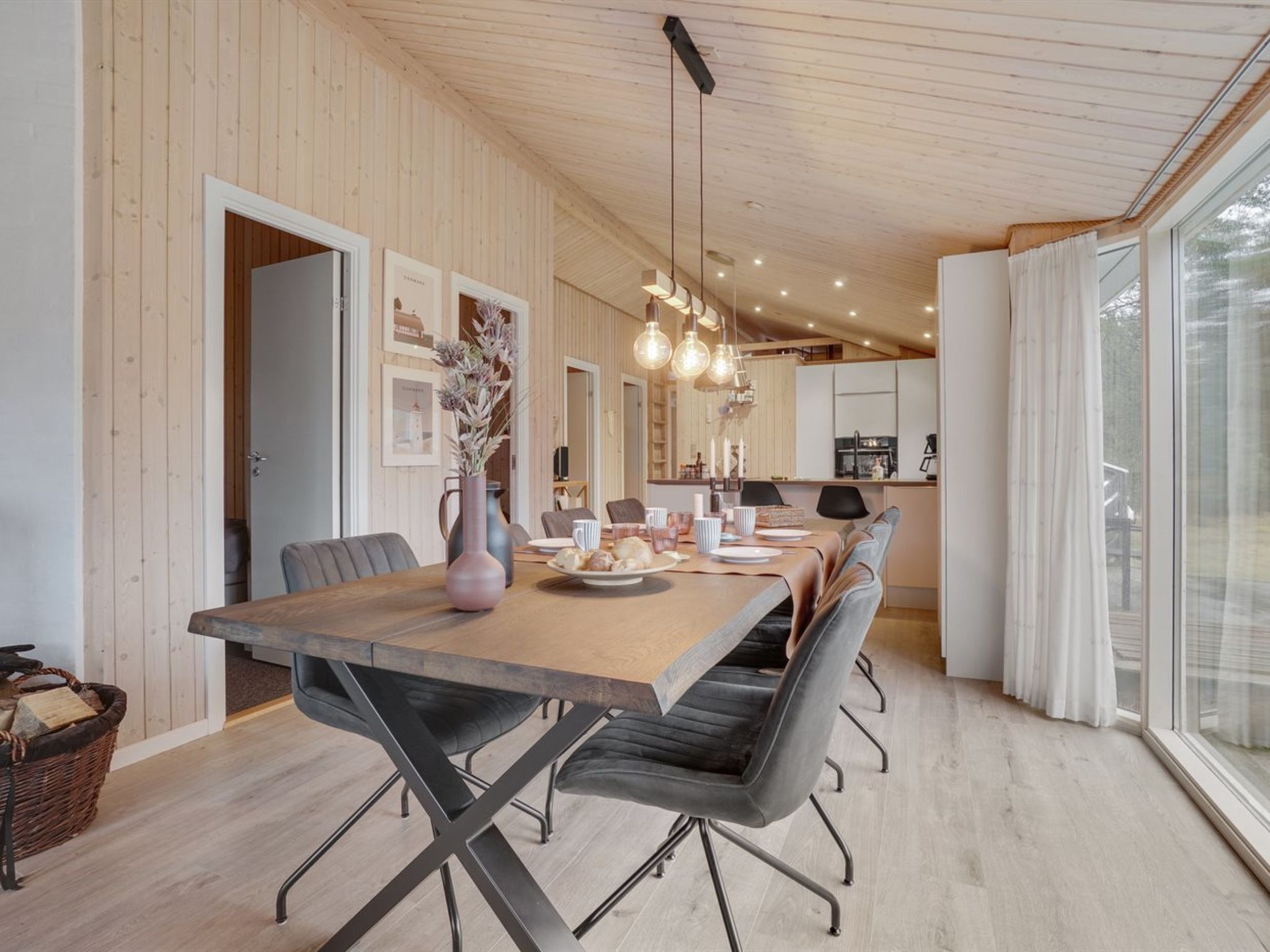 "Sighbiorn" - 950m from the sea - Binnen